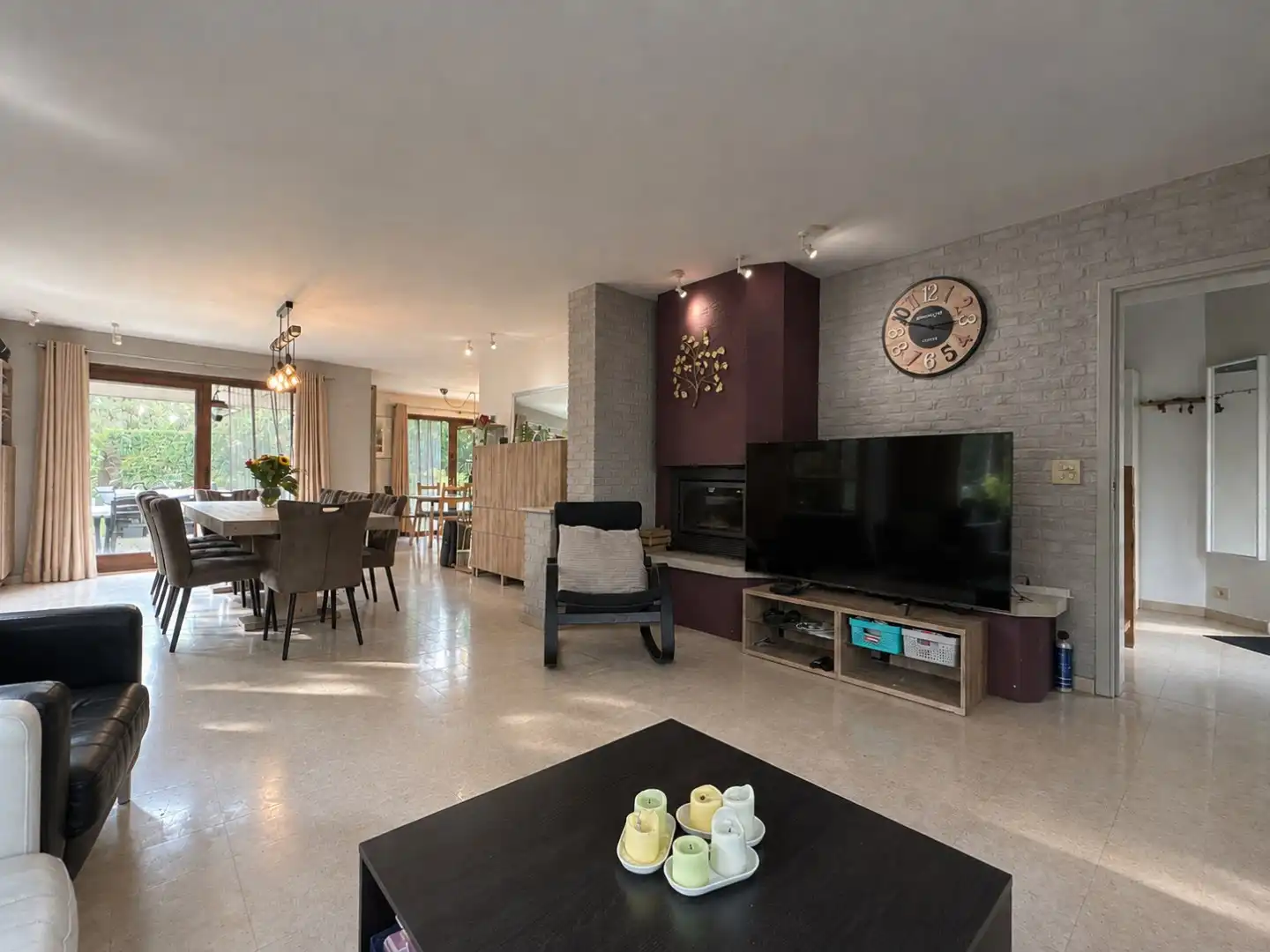 Villa met 4 slaapkamers in groene omgeving. foto 4