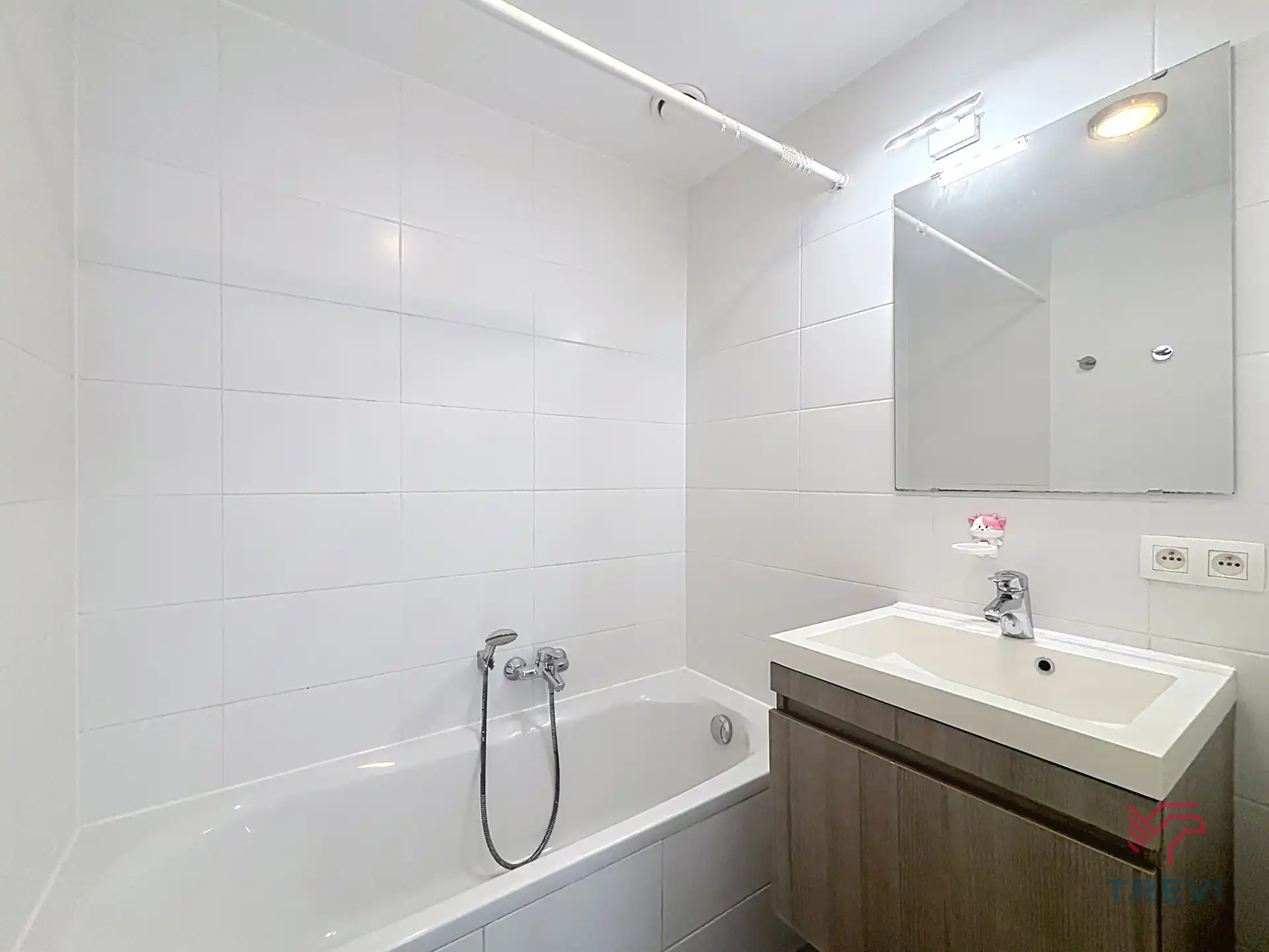 Mooi appartement met 2 slaapkamers + parkeerplaats foto 12