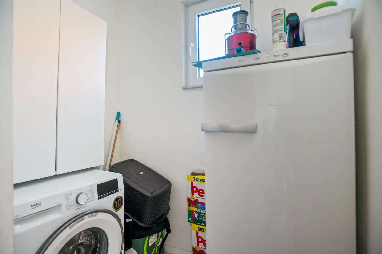 Gerenoveerde woning met tuin, carport en rustige ligging in Willebroek! foto 9