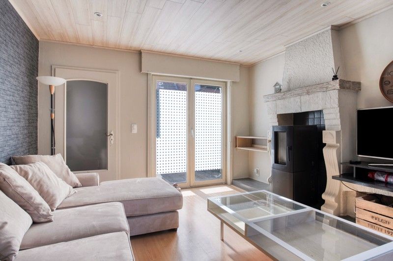 Gezellige woning met binnenkoer TE KOOP in het hart van Sint-Eloois-Vijve! foto 7