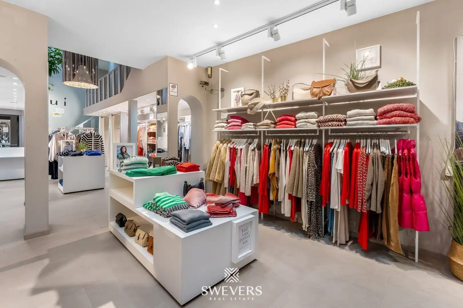 Uniek handelspand op TOPlocatie in hartje Sint-Truiden foto 8