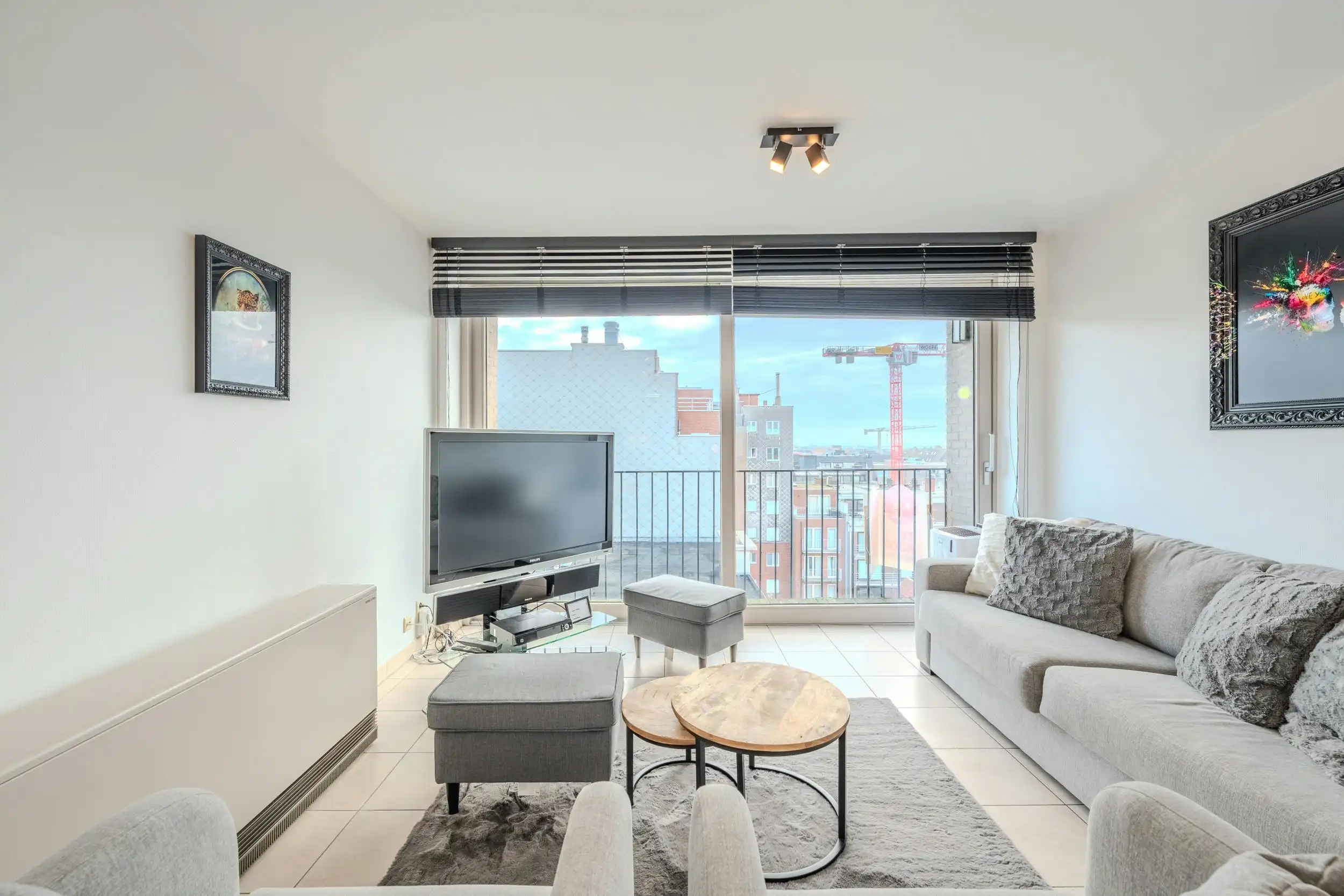 Lichtrijk duplex appartement met twee slaapkamers en groot terras! foto 5