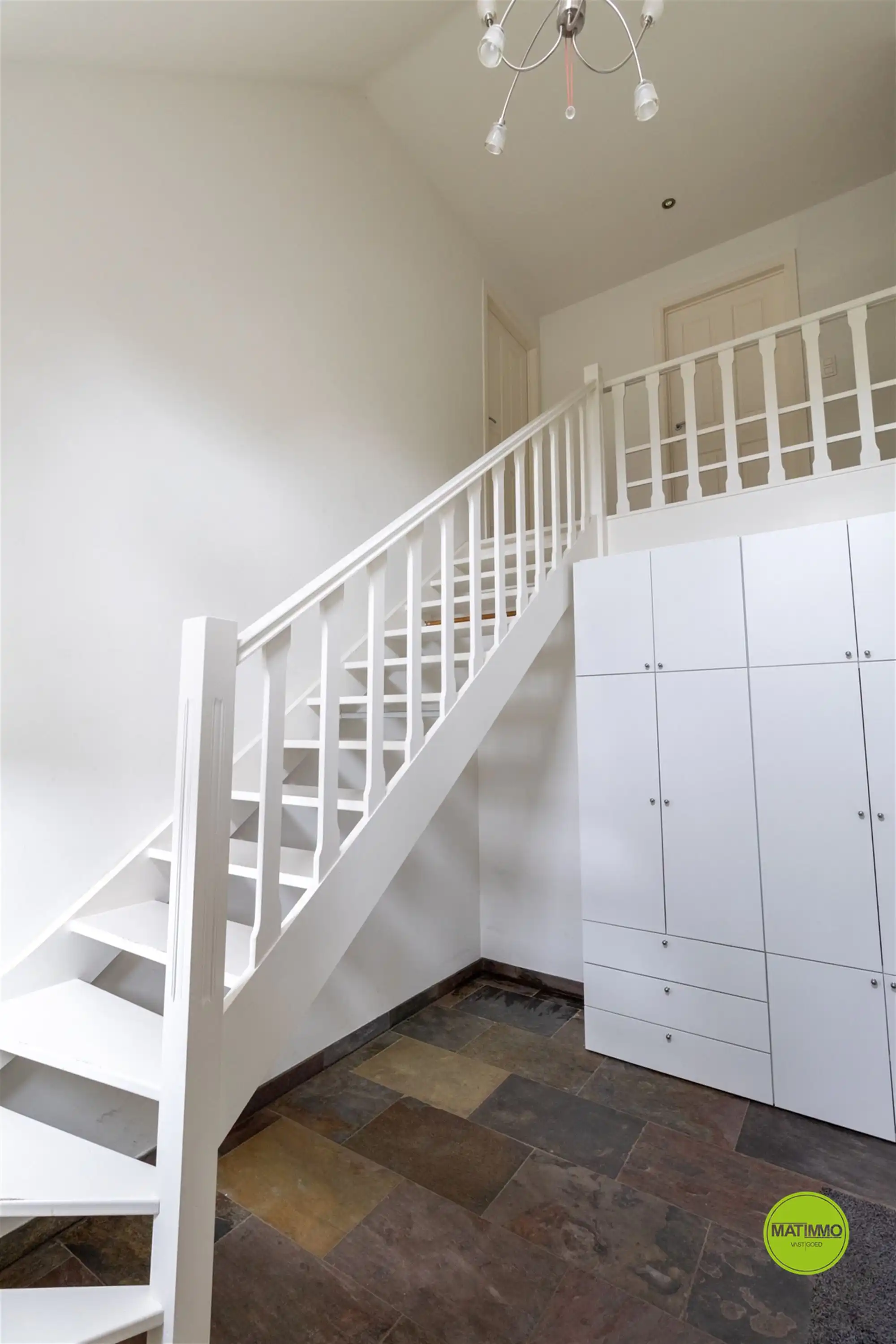 Instapklare vrijstaande woning met praktijkruimte foto 14