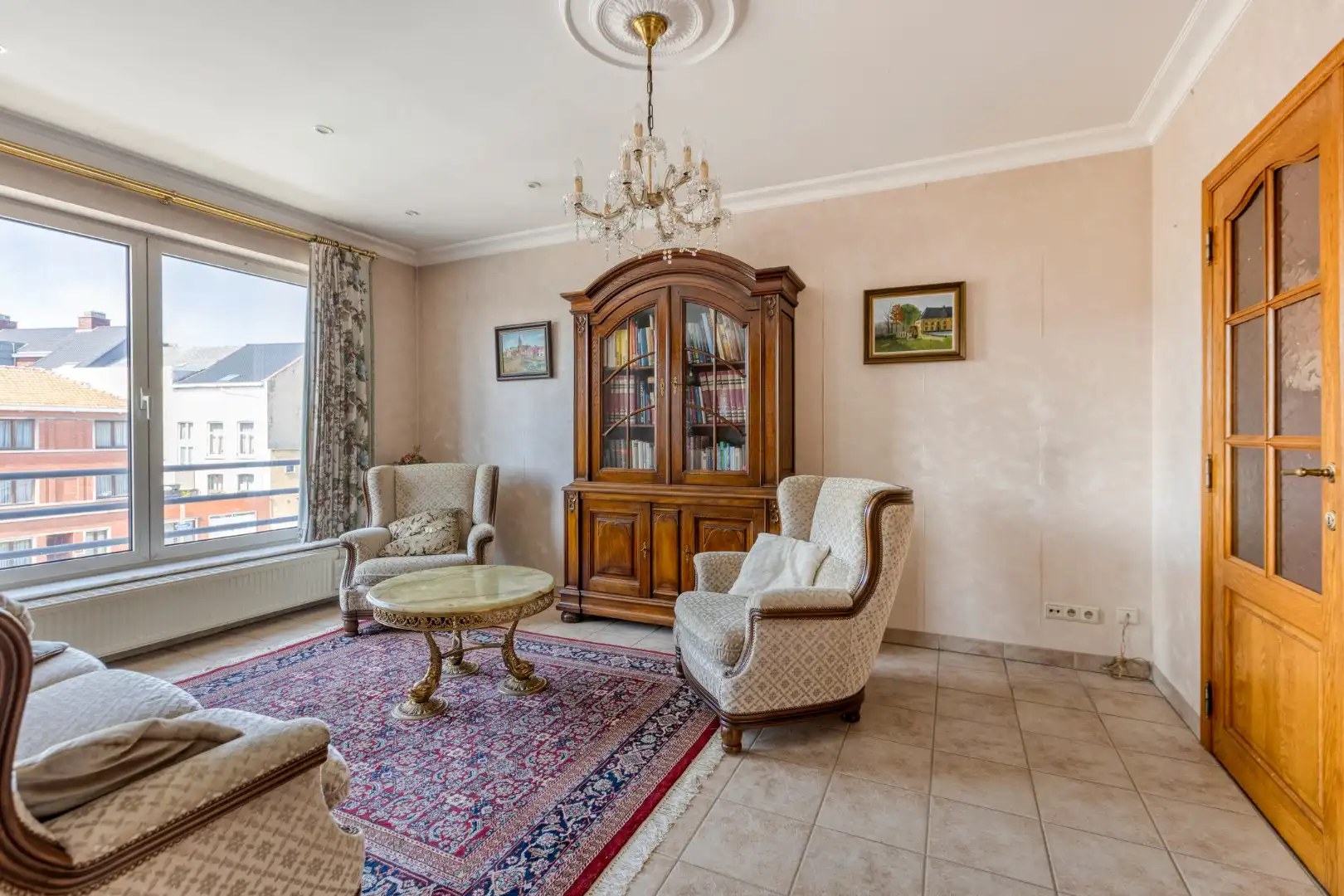 Mooi gelegen appartement met 3 slaapkamers en garage, centrum Tongeren   foto 4