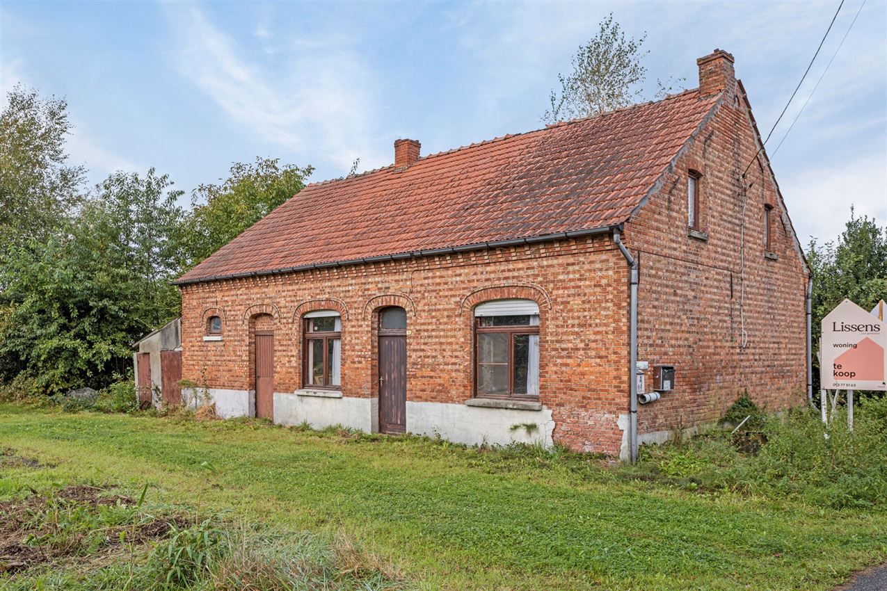 Unieke kans: Te renoveren of nieuw te bouwen hoeve op 31a40 in een rustige, landelijke omgeving foto 3