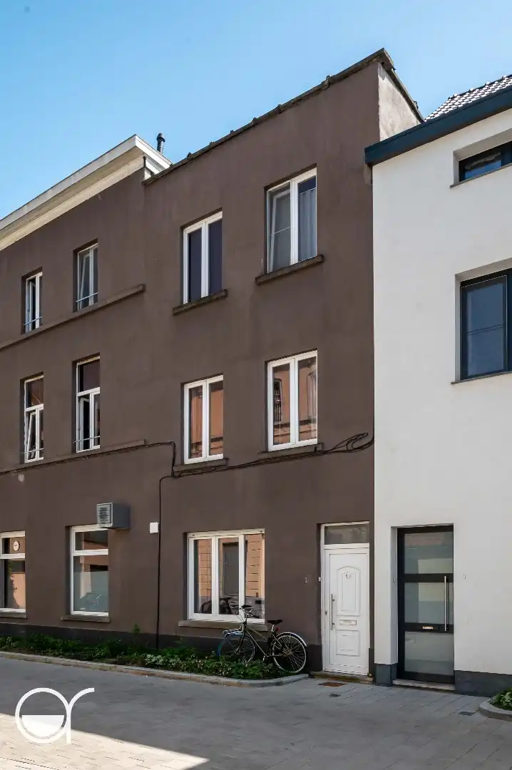 Instapklare woning in het centrum van Ledeberg foto 14
