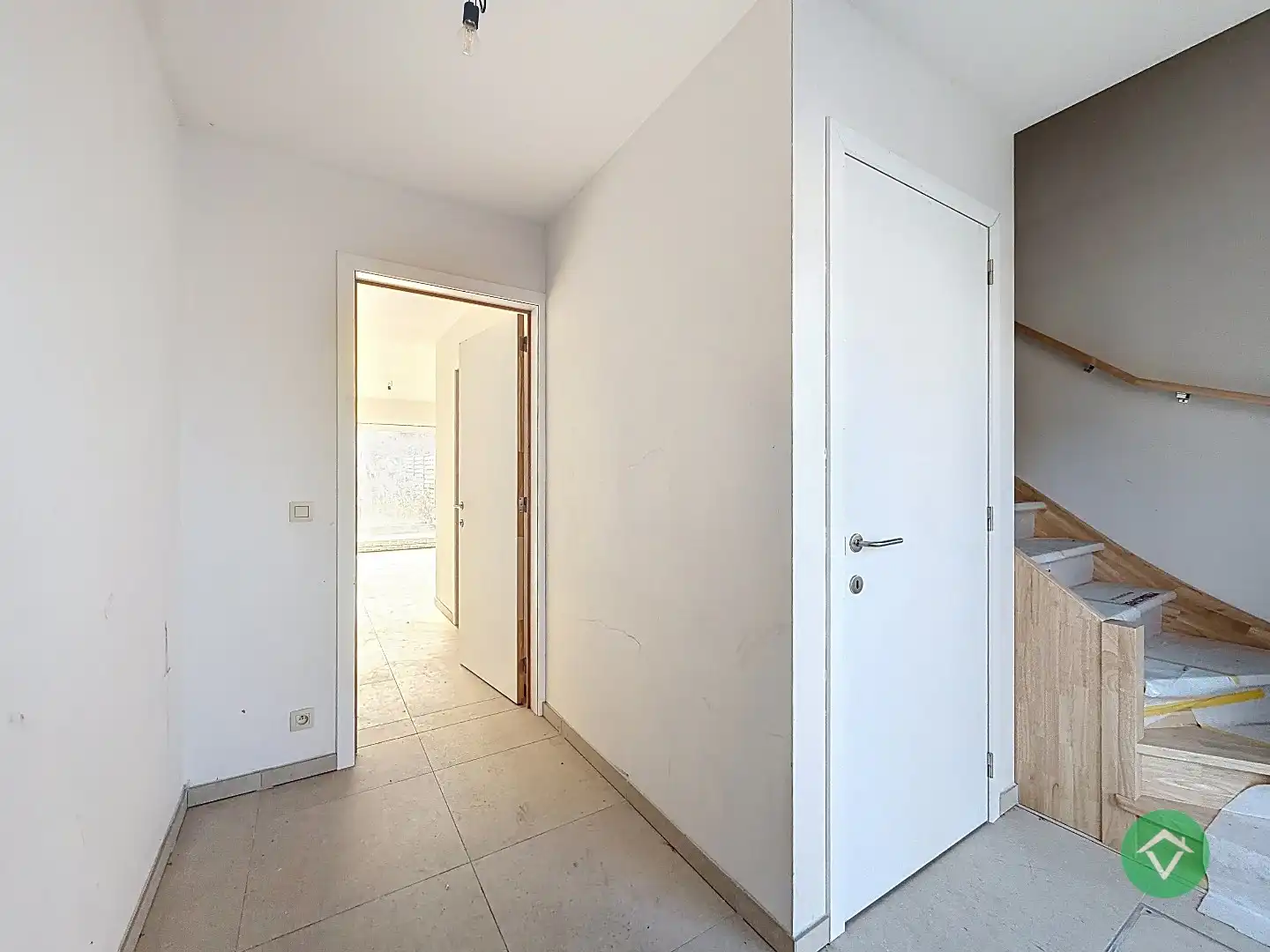 Nieuwbouwwoning met 3 slaapkamers en garage te Ichtegem foto 2