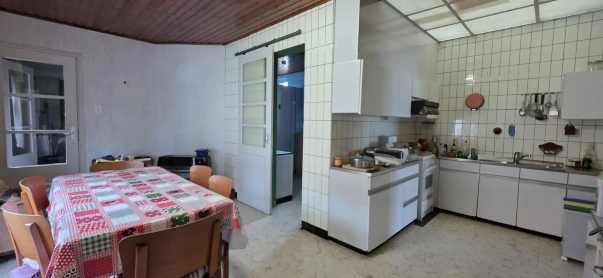 Renovatiewoning met veel potentieel foto 5