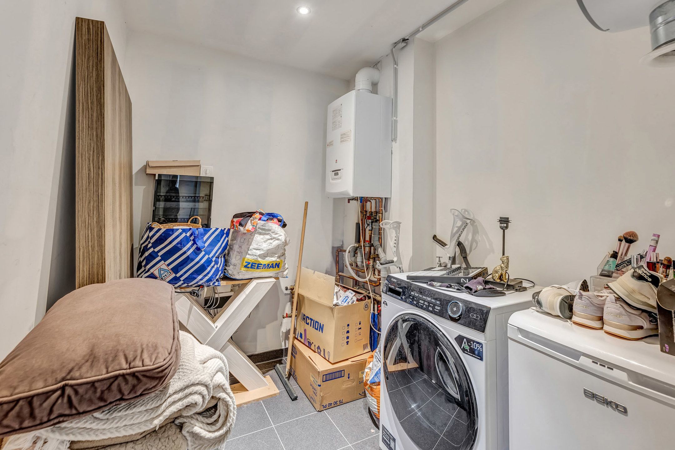 Instapklaar appartement met ruim terras en autostaanplaats foto 15
