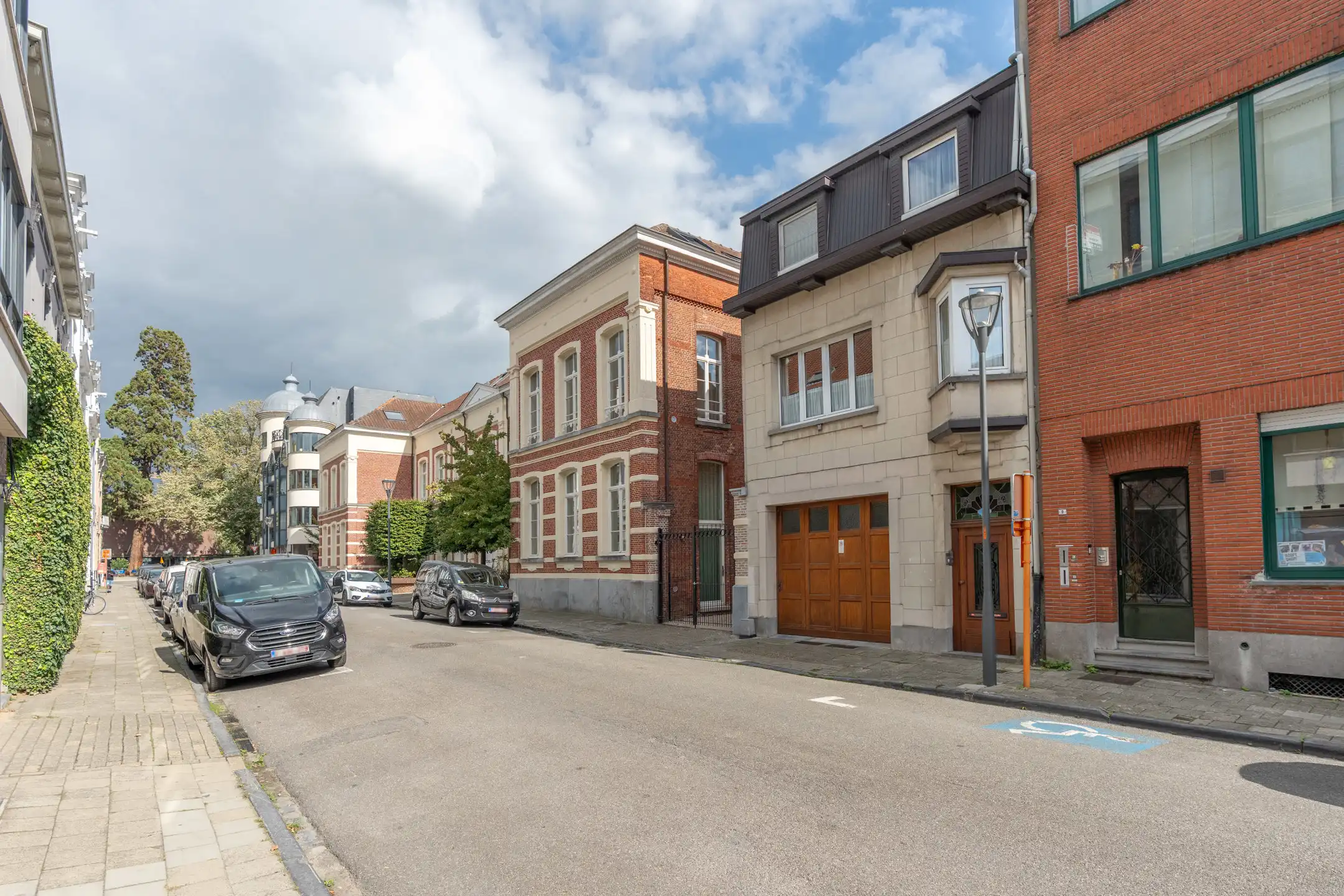 Charmante stadswoning met 2 wooneenheden, garage en tuin foto 46