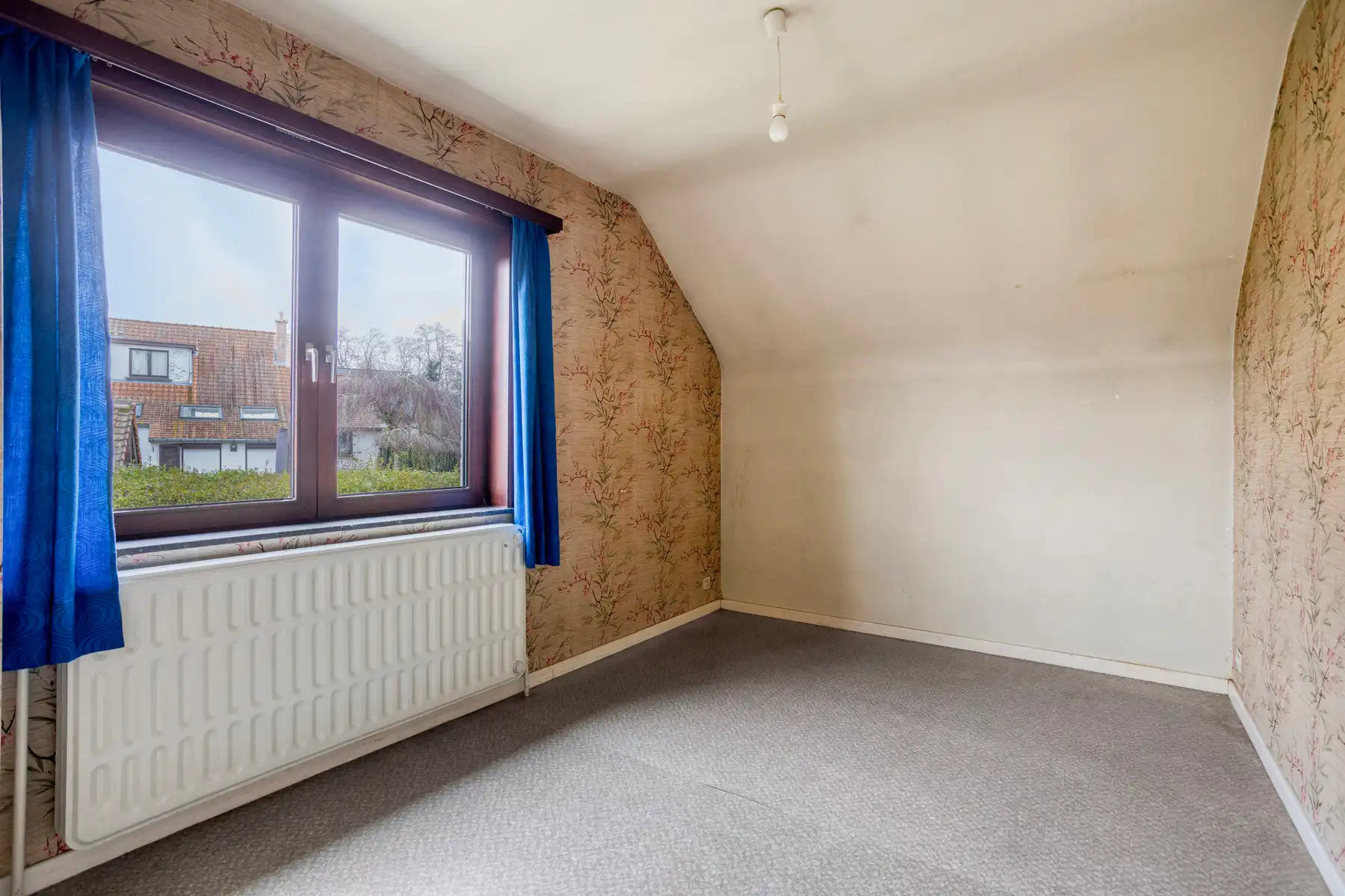 Prachtig gelegen woning met 3 slaapkamers, tuin en garage foto 10