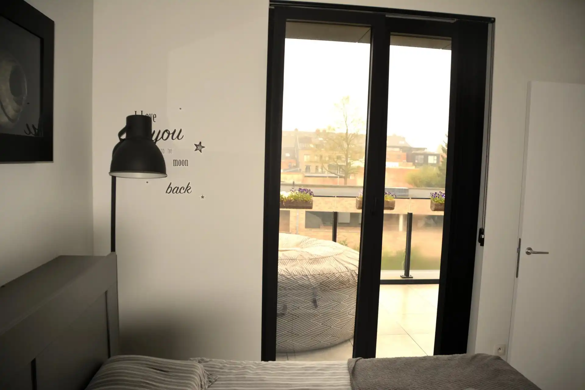 RECENT APPARTEMENT MET 1 SLPK EN RIANT TERRAS IN DIEPENBEEK foto 11