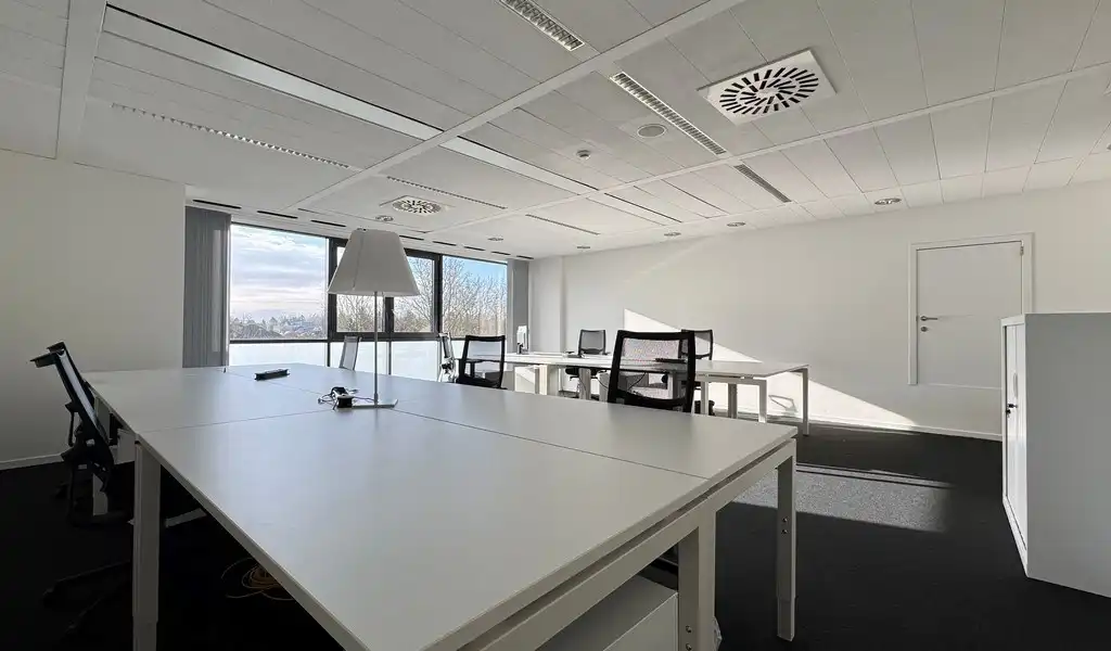 Full service kantoor in business center The Crescent in Mechelen foto 6