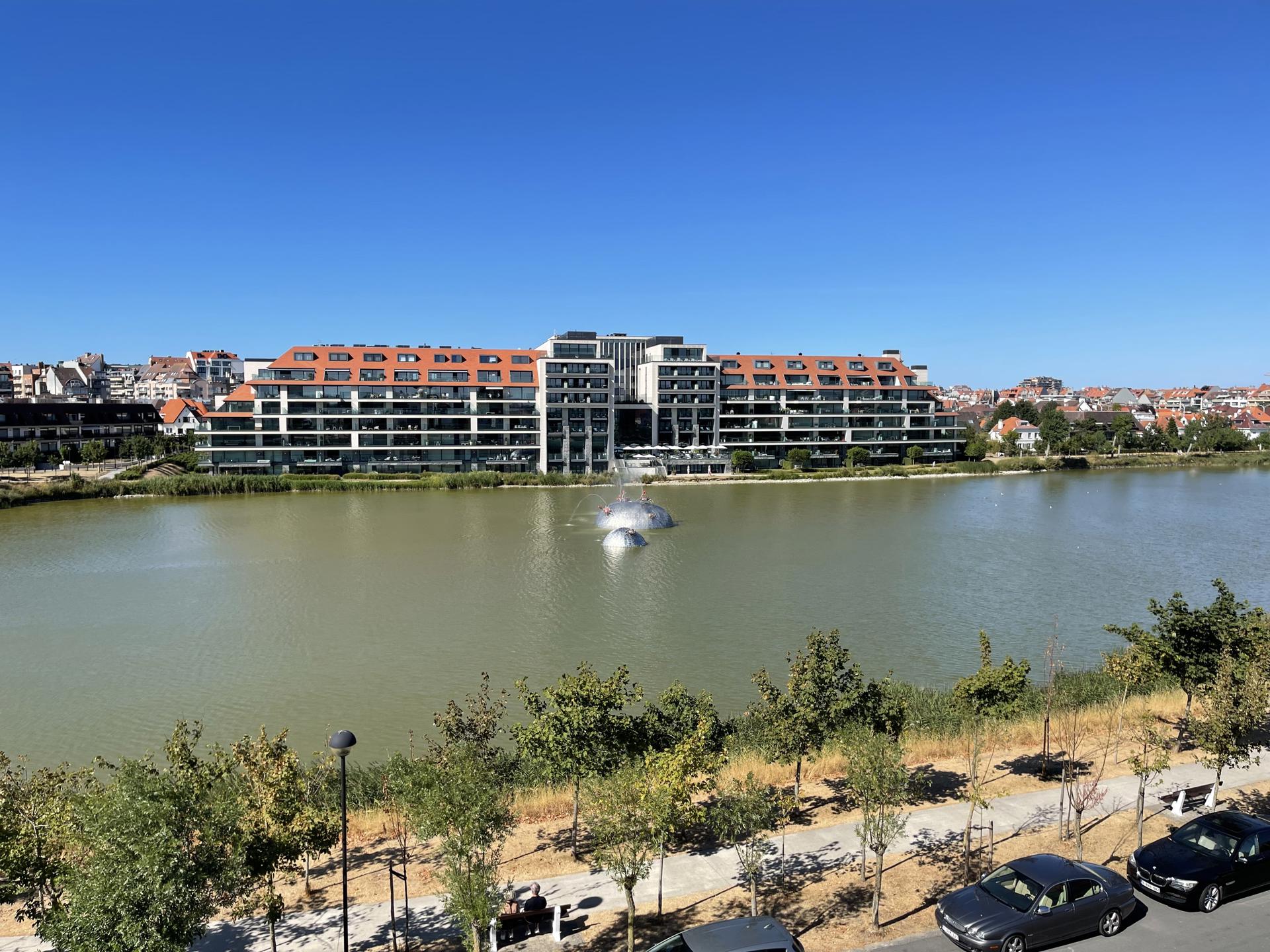 GERENOVEERD appartement met UNIEK ZICHT op het ZEGEMEER... foto 30