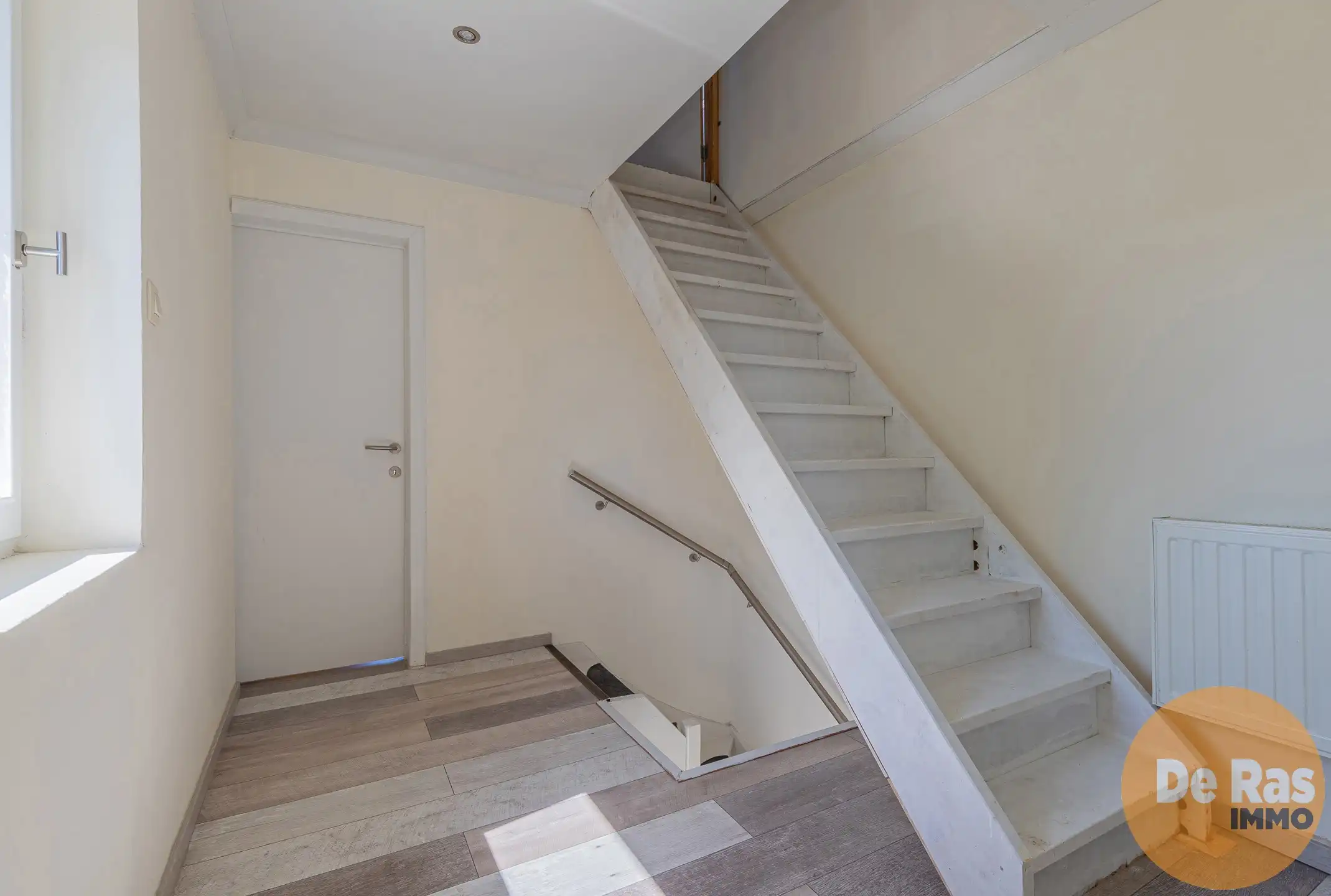 HERZELE - Instapklare woning naast station Herzele foto 12