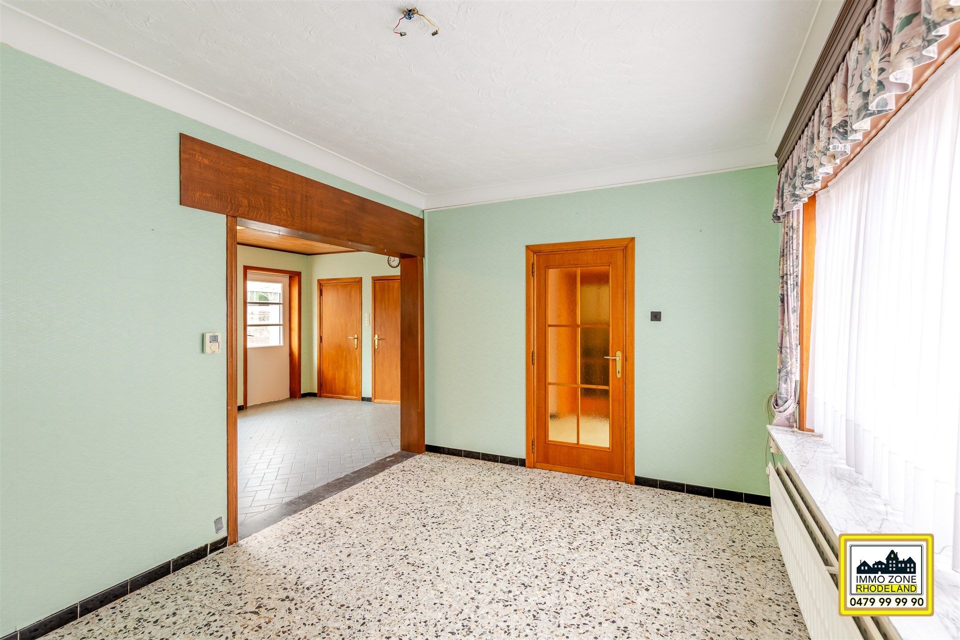 Charmante halfopen woning met ruime tuin foto 6