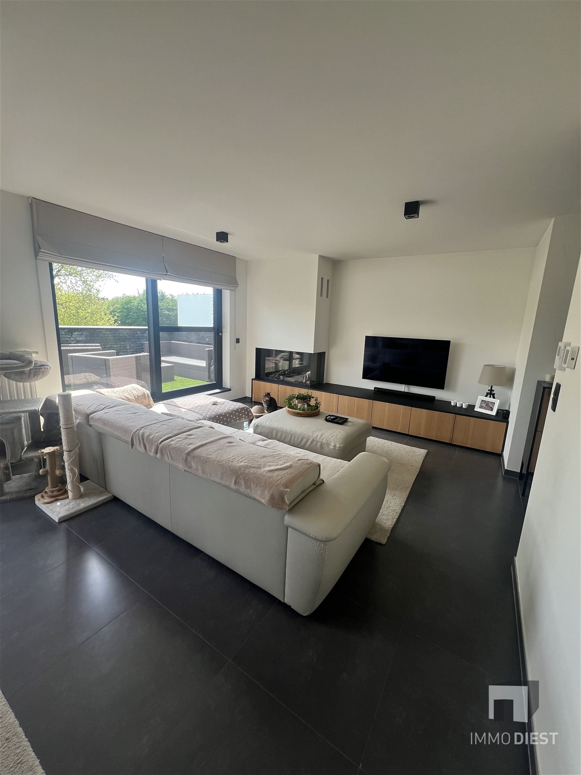 Modern duplex appartement met 3 slpkmrs foto 6