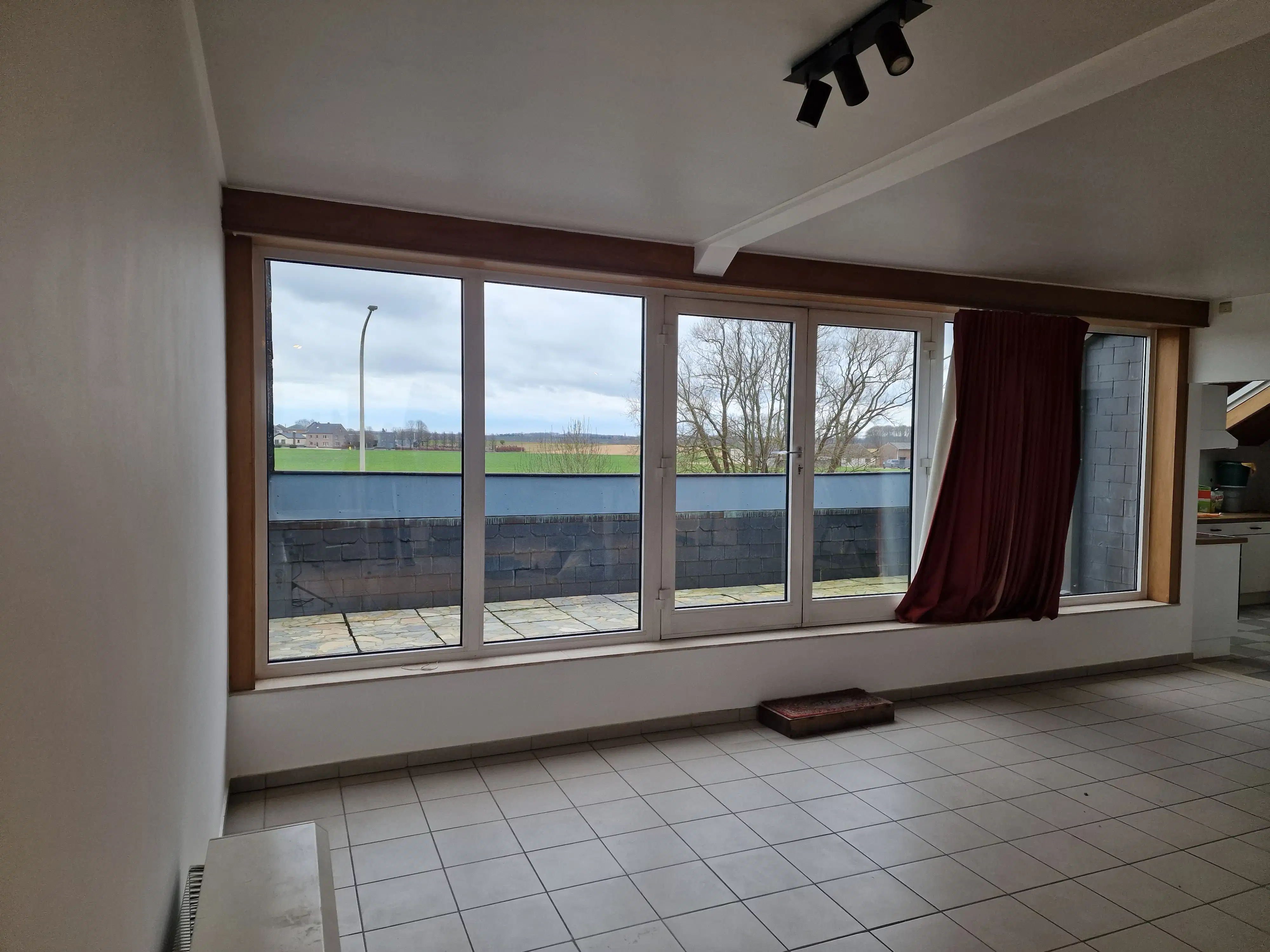 Zeer ruim Lichtrijk Penthouse van 160 m²  3slpk. foto {{pictureIndex}}