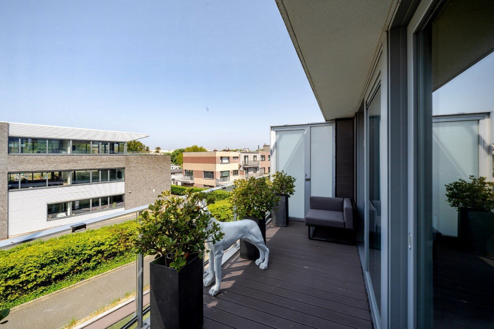 2-slaapkamerappartement met zonovergoten terrassen, hoogwaardige afwerking en topligging nabij zee foto 21