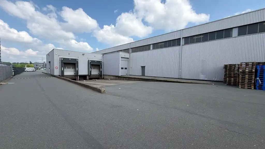 Industrieel terrein te huur Noorderlaan 131 - - 2030 Antwerpen