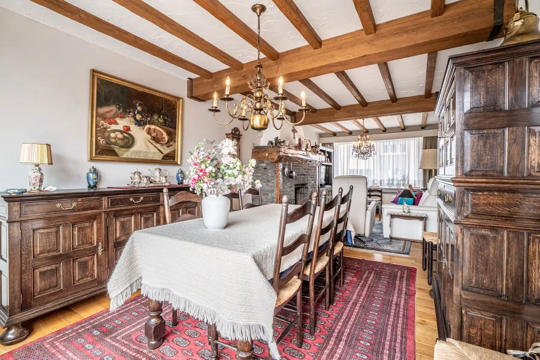 Charmante woning met 3 slaapkamers, garage en tuin foto 6