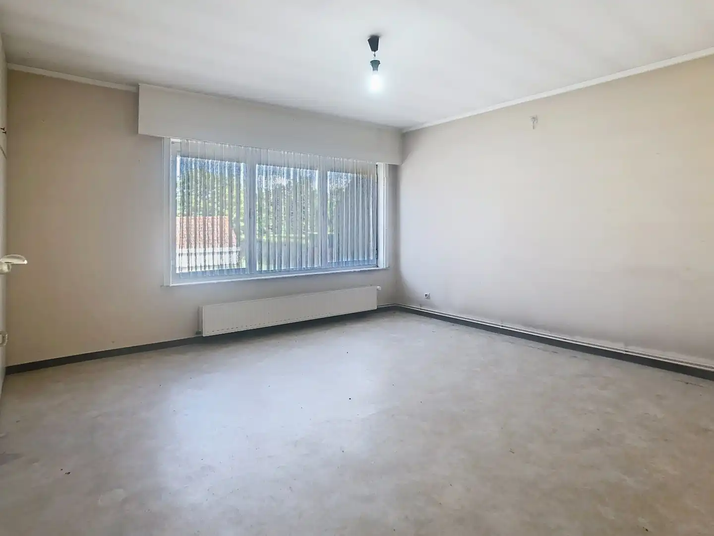 Te renoveren half-open bebouwing op 600m² in het centrum van Staden foto 4