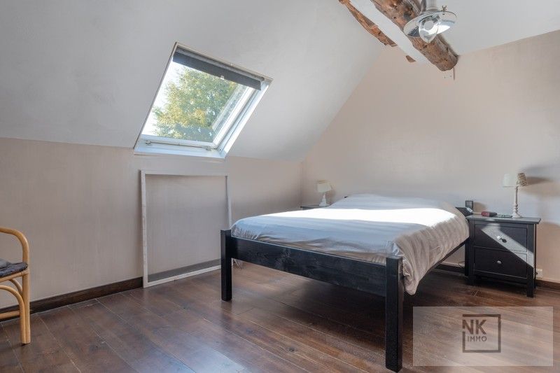 Prachtig, authentiek gerenoveerde woning met 4 slaapkamers foto 25