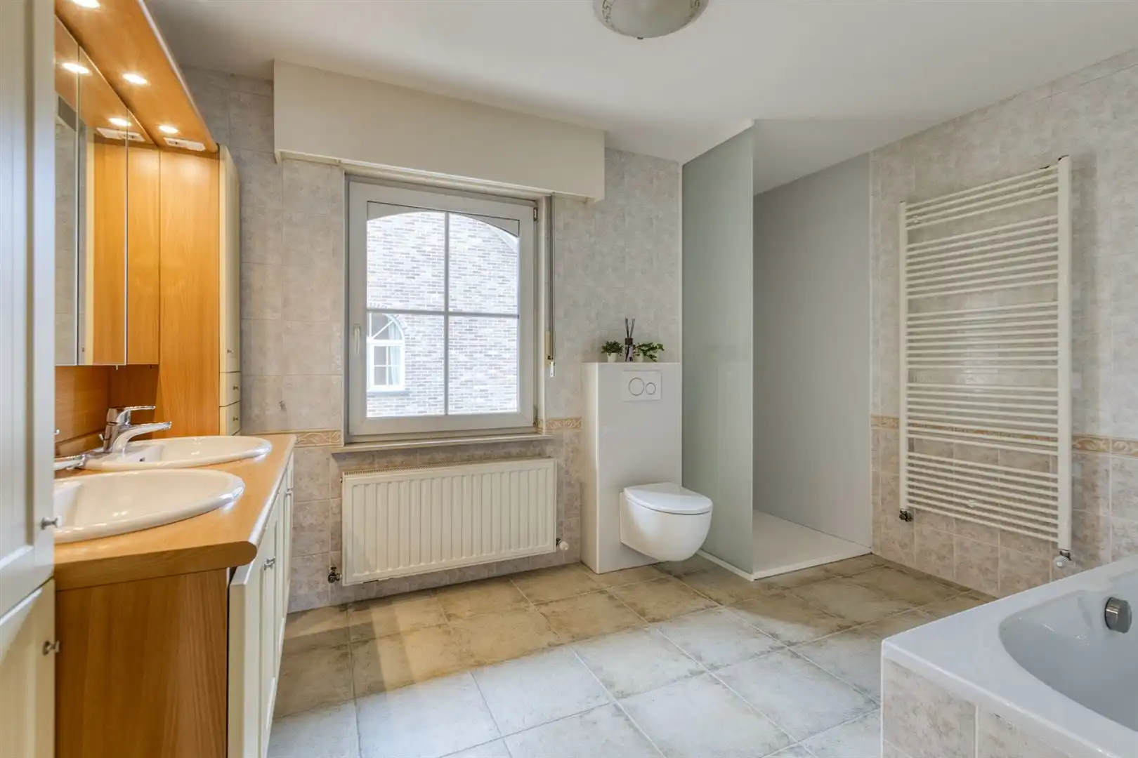 TE KOOP: Toscaanse villa met 3 slaapkamers te Heusden-Zolder! foto 19