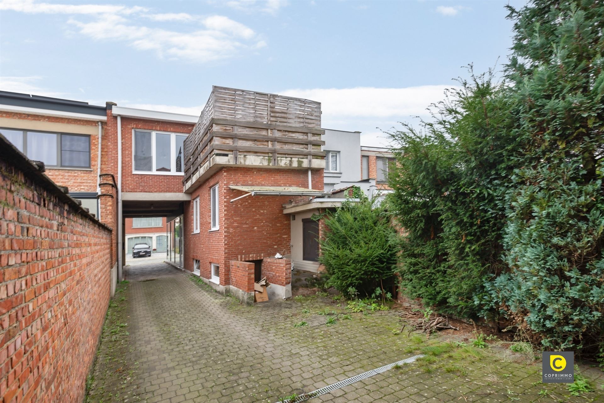 Woning + achtergelegen magazijn foto 19