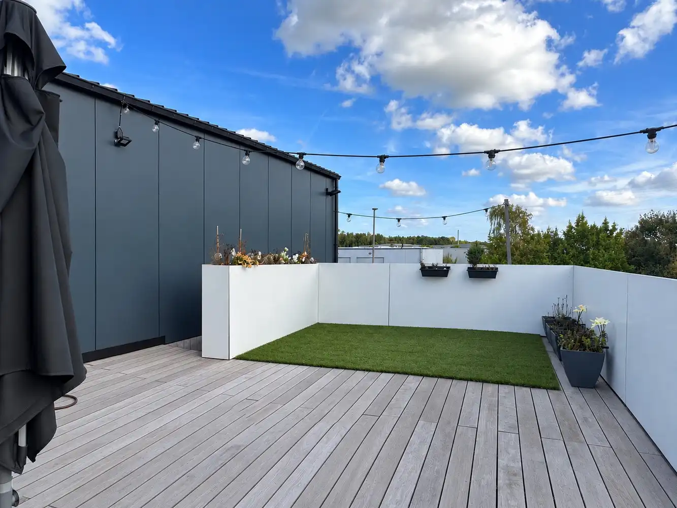 Ruim triplexappartement met vier slaapkamers, ruim terras en twee autostaanplaatsen foto 17