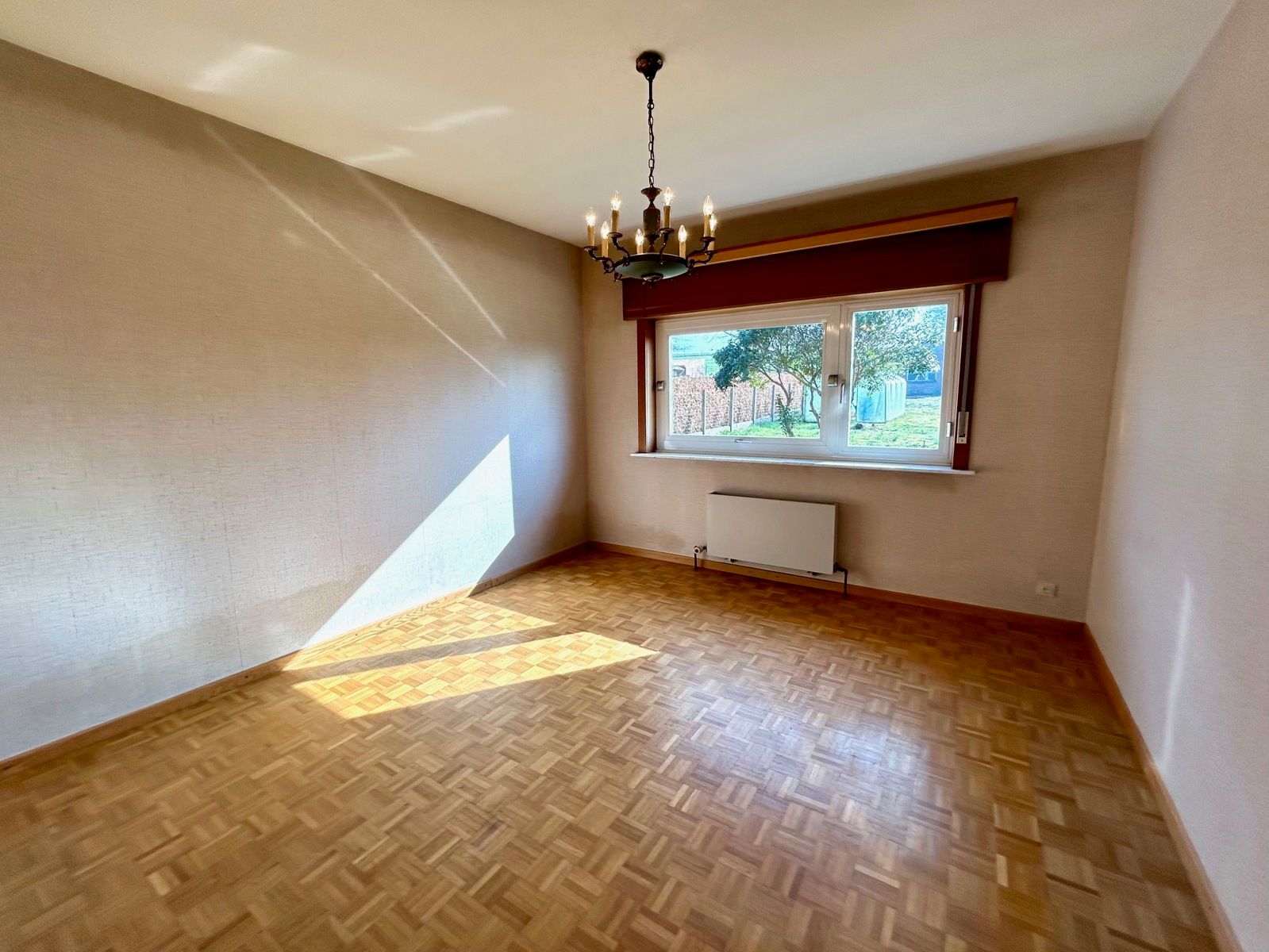 Karaktervolle villa met garage en tuin op 15a60ca foto 19