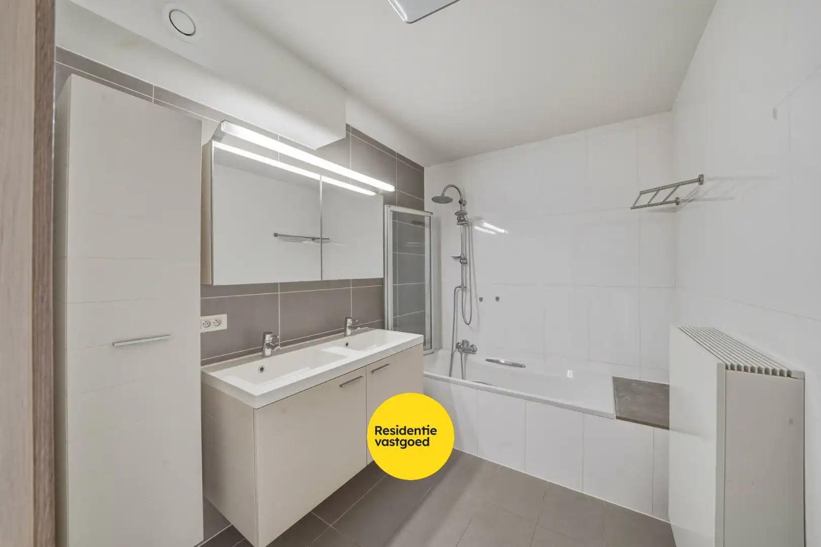 2-slaapkamerappartement met terras te Oudenburg foto 12