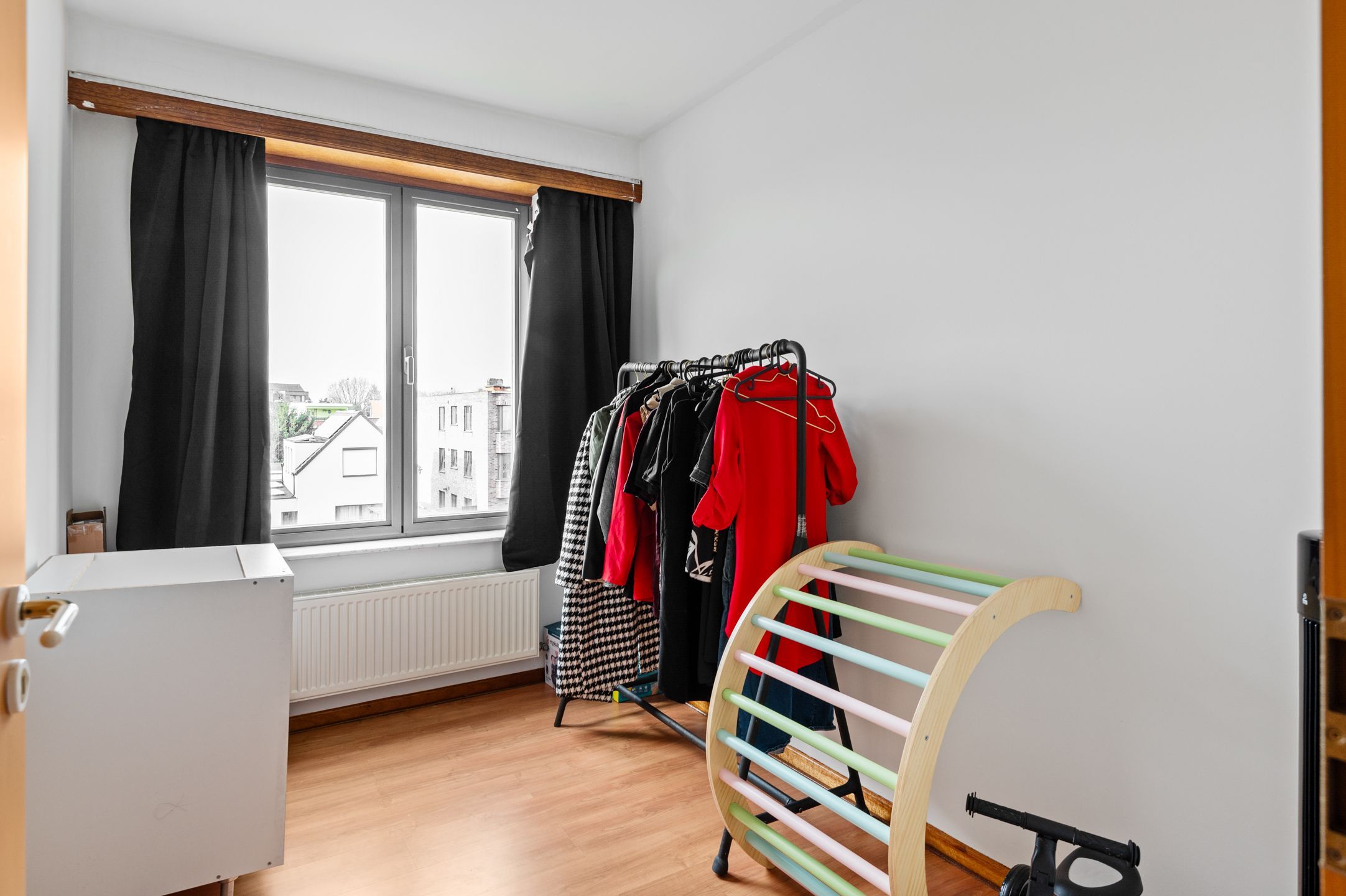 Ruim 3-slaapkamerappartement met terras en garage in het centrum van Wommelgem! foto 17