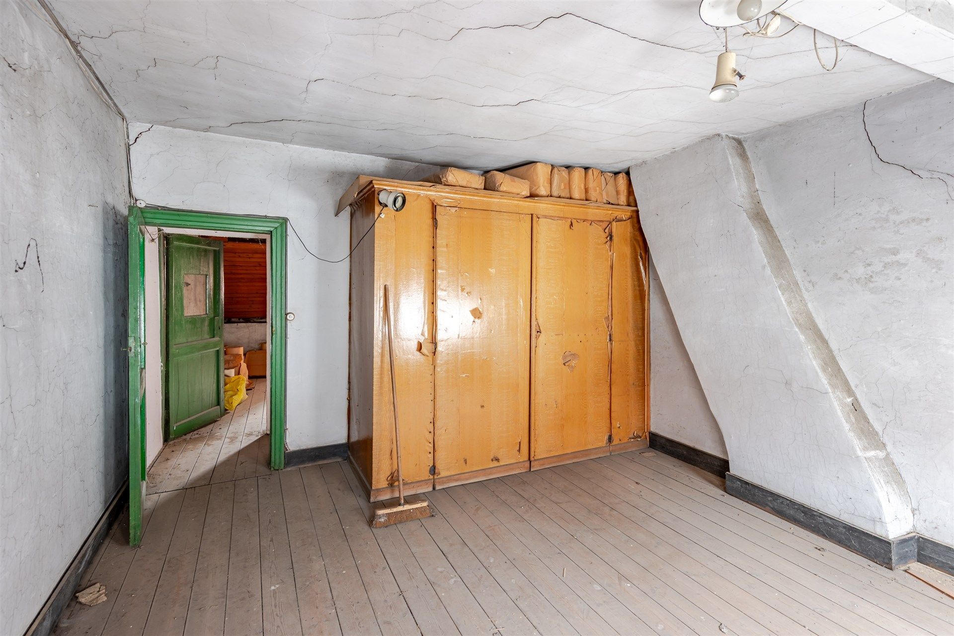 Karaktervol handelshuis in hartje Aalst met tal van mogelijkheden foto 19