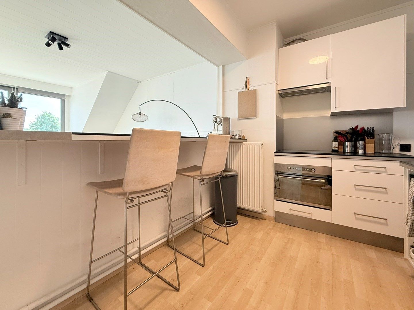 Lichtrijk appartement op de hoogste verdieping met twee slaapkamers foto 7
