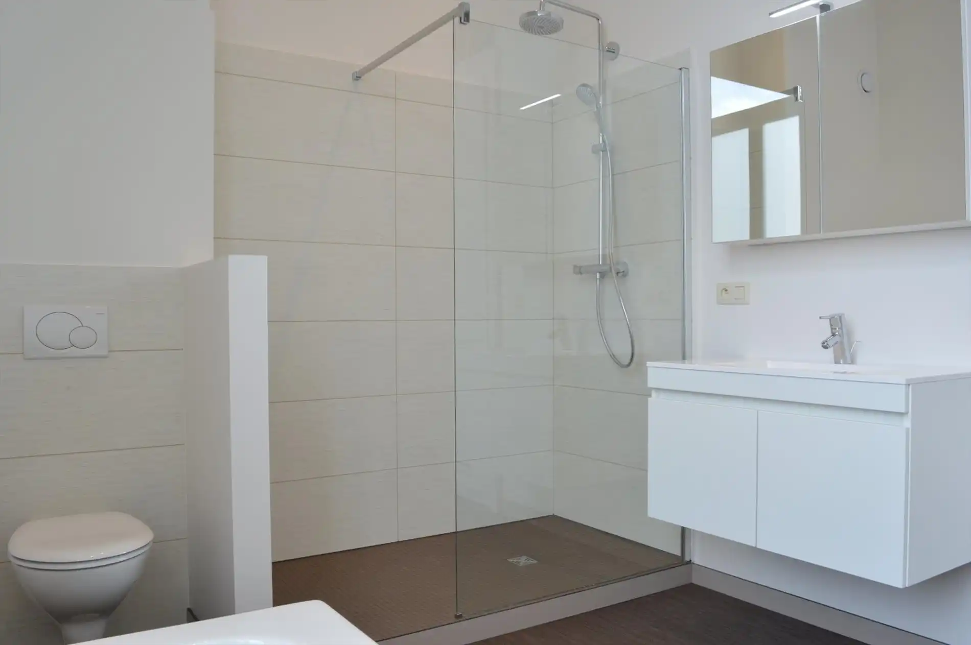 Prachtig vernieuwde woning vlakbij het centrum van Harelbeke foto 9