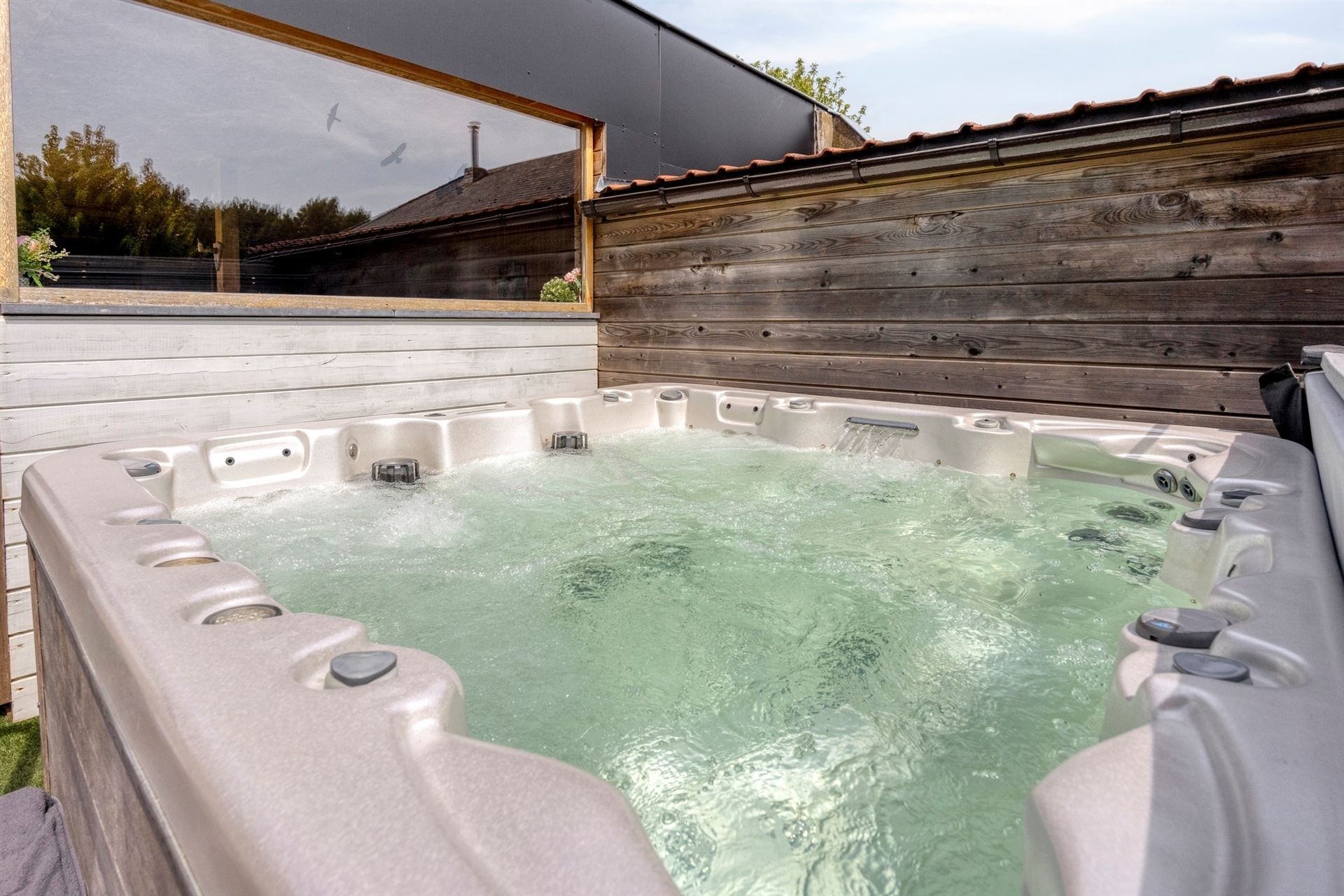 Prachtig gerenoveerde serristenwoning op prima locatie nabij centrum foto 31