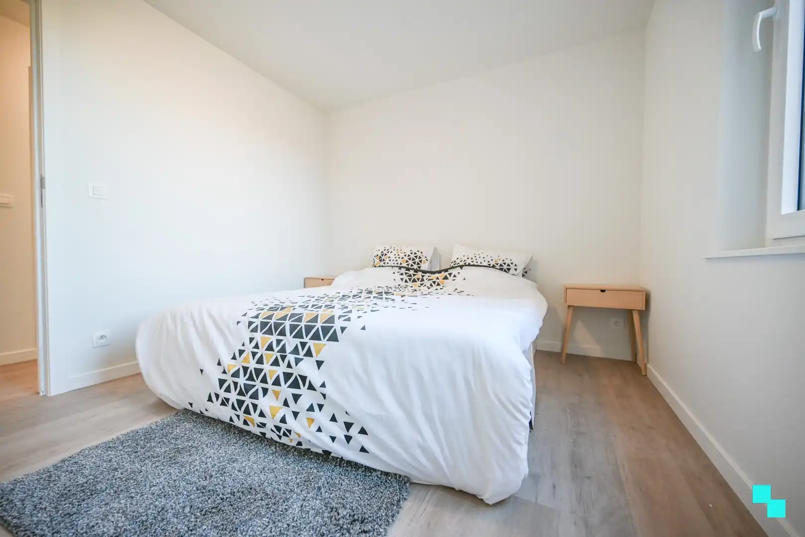 Gerenoveerde woning nabij centrum Izegem foto 14