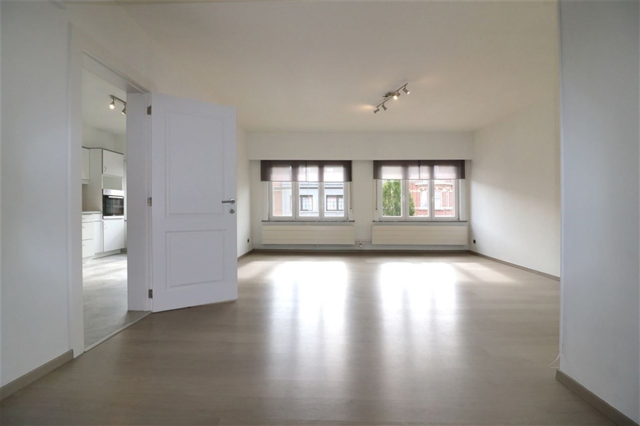 Winkelruimte en (huur)appartement met aparte ingang  foto 6