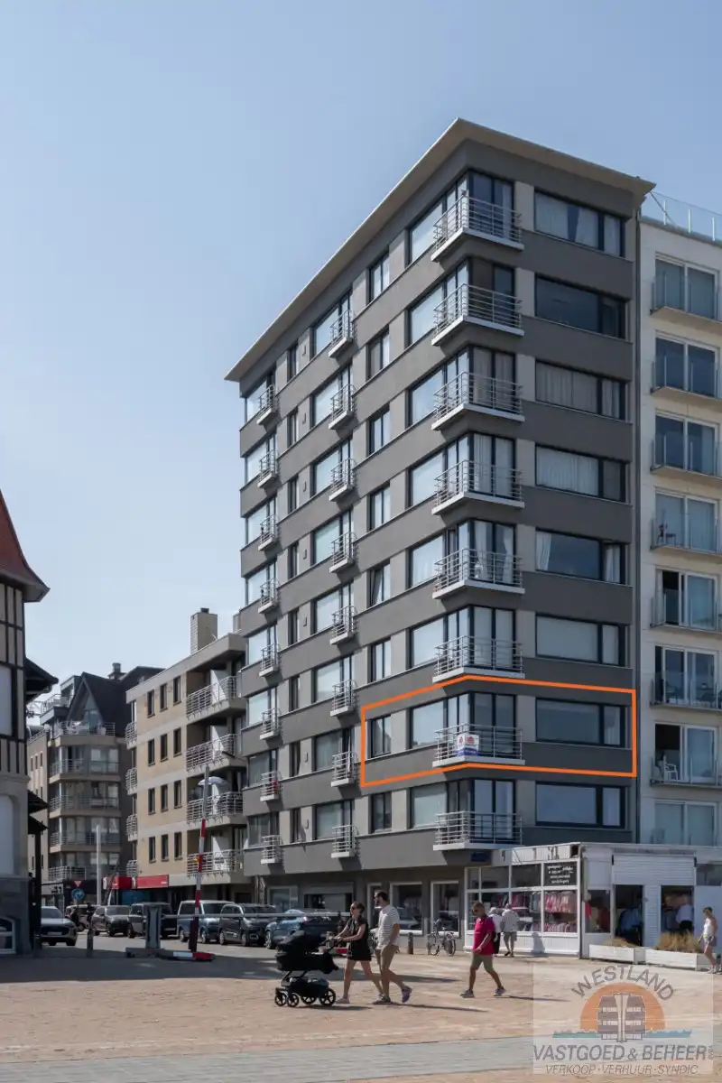 Instapklaar appartement met frontaal zeezicht foto 17