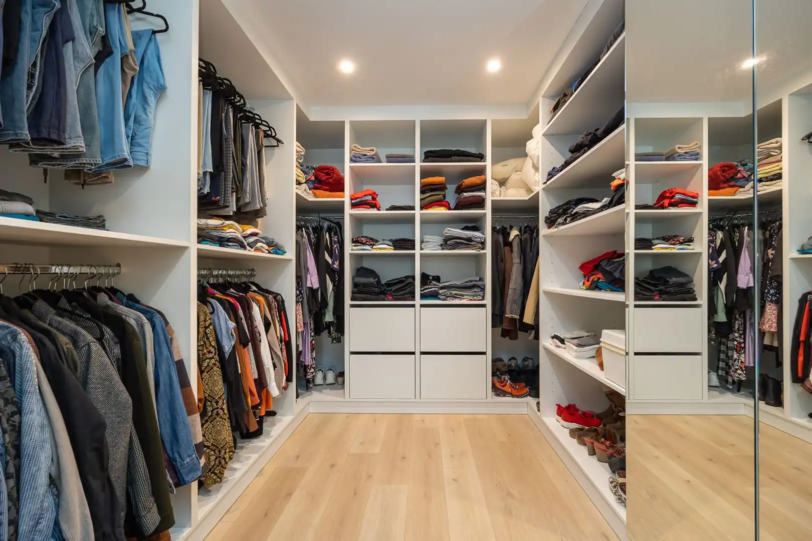 Gelijkvloers app. met topafwerking en puur woongemak! foto 16