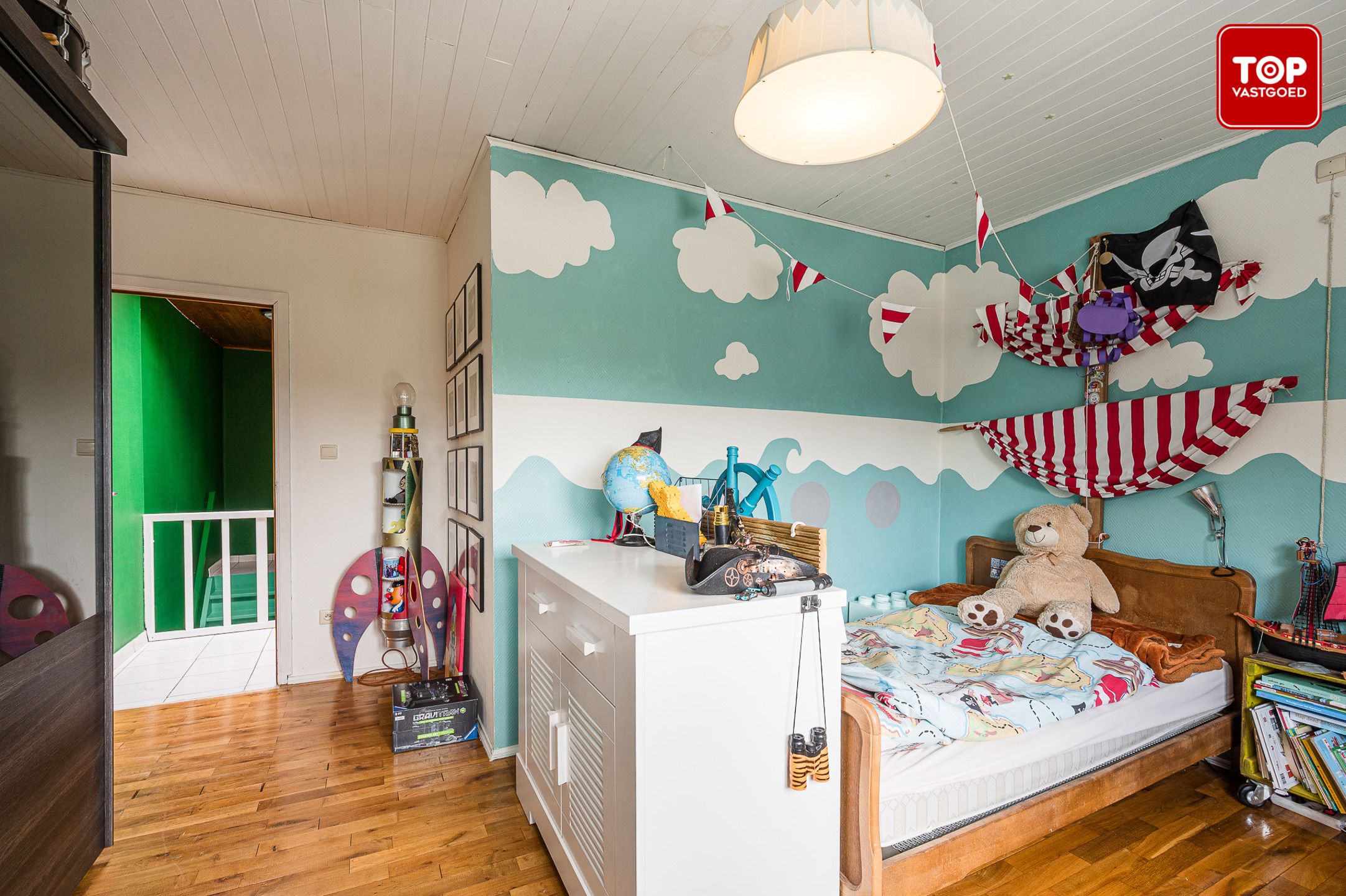 Instapklare woning met 3 slaapkamers en grote tuin foto 18