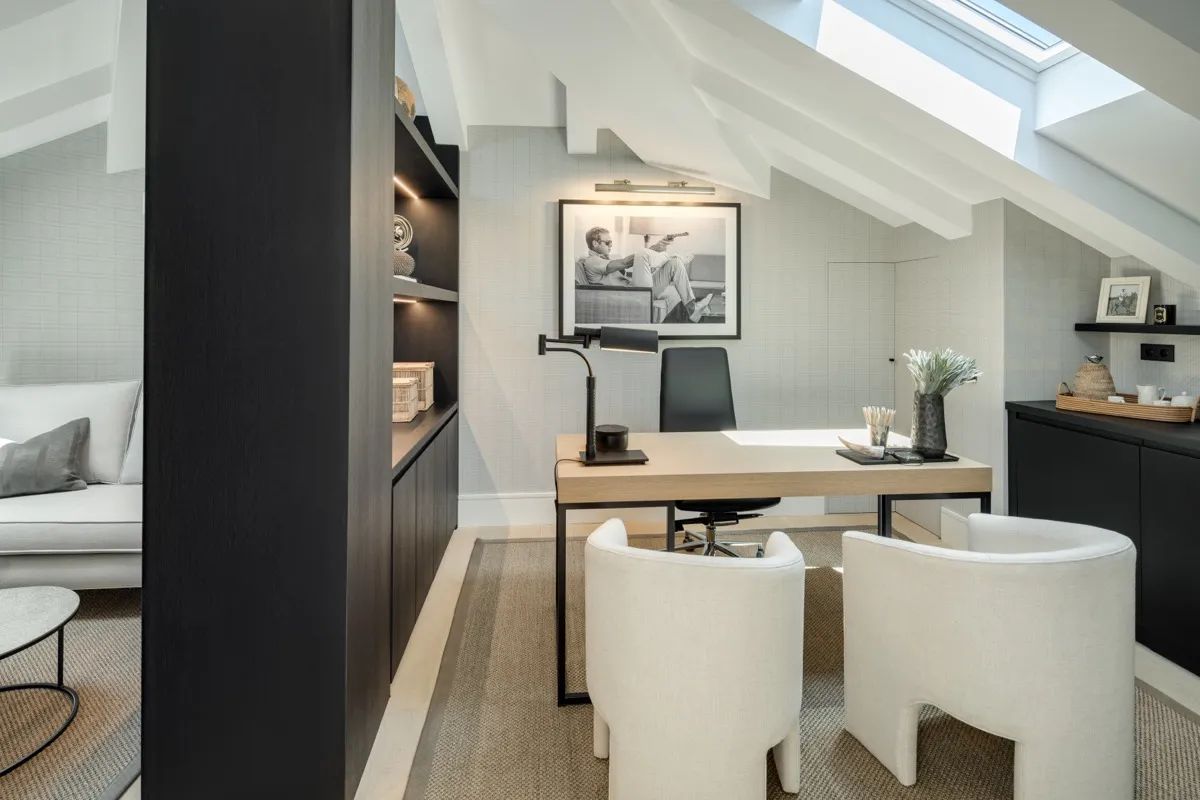 Leven aan de top: exclusieve frontline golfvilla met adembenemend uitzicht en ultieme luxe in Nueva Andalucía foto 14