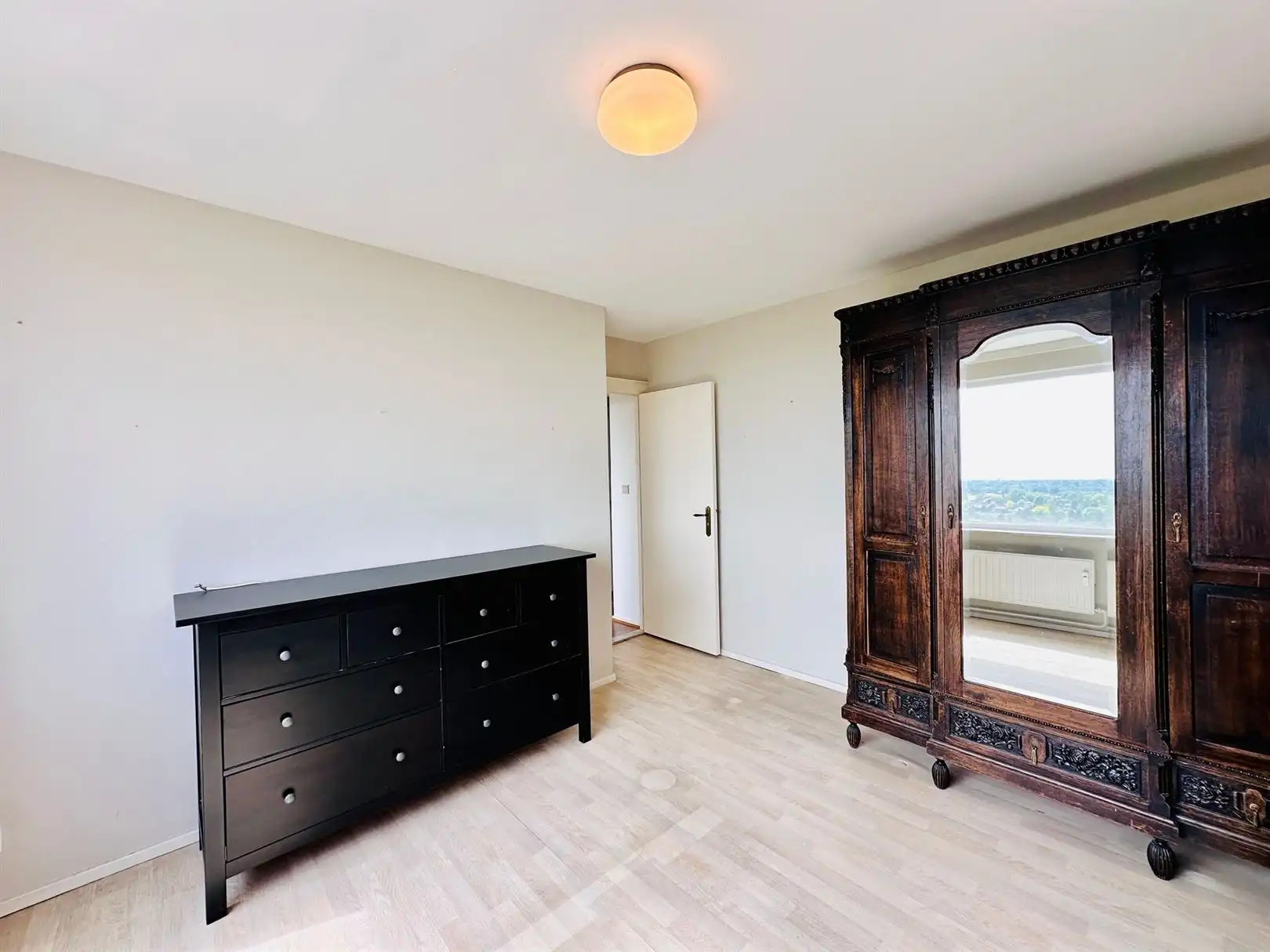 Ruim en centraal gelegen hoekappartement met prachtig uitzicht in hartje Dendermonde  foto 15