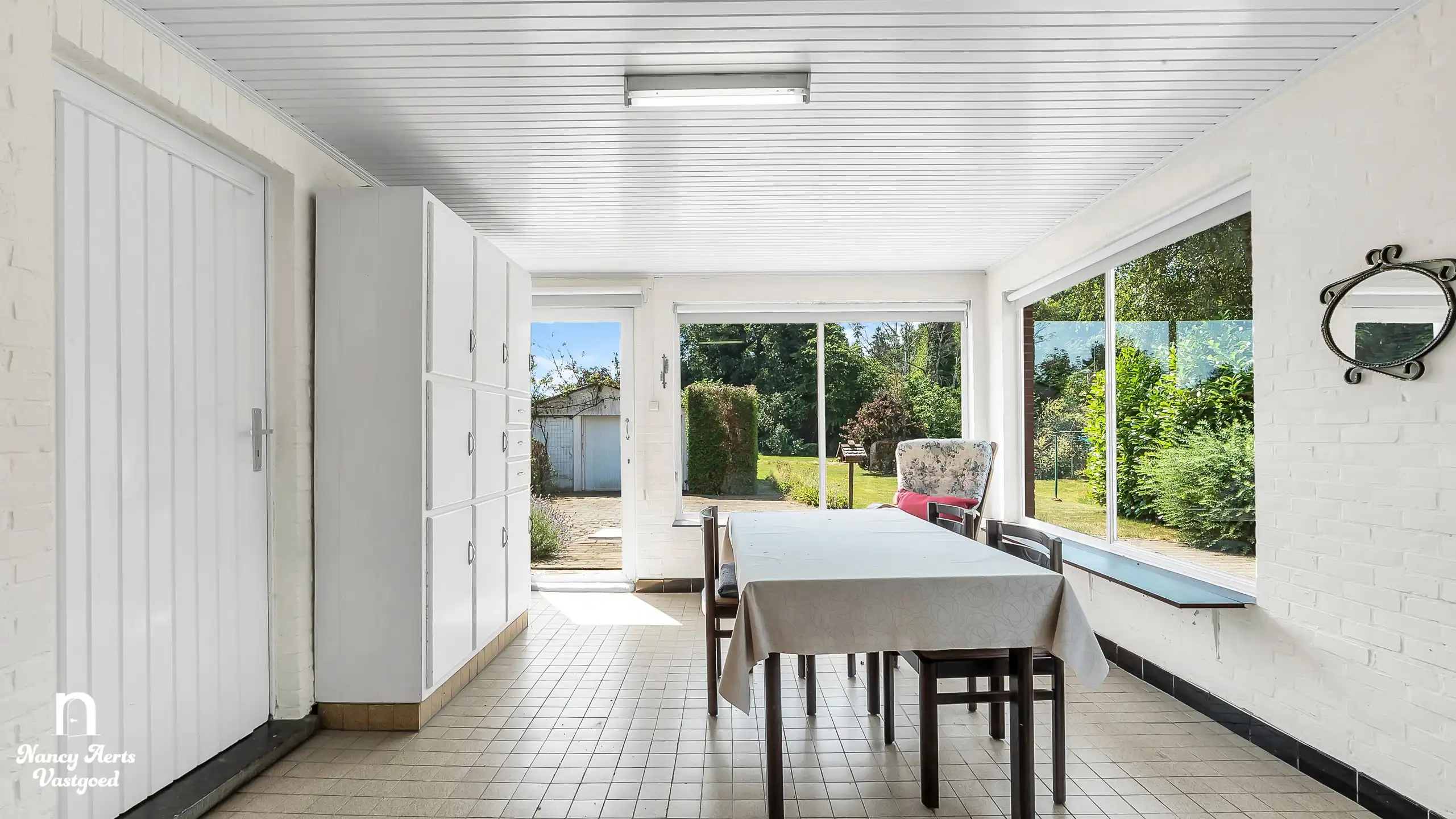 Woning op 1.287 m² met zuidtuin en renovatiepotentieel foto 7