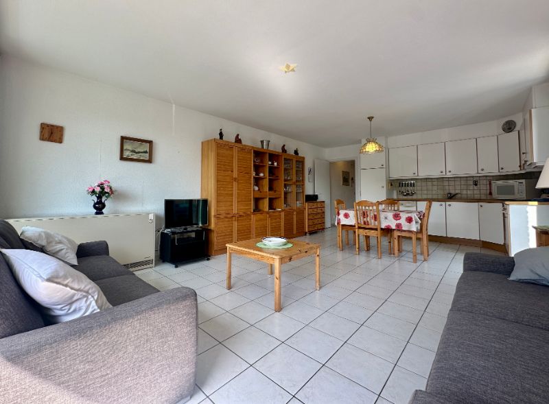 Gezellig appartement met uitstekende ligging en zuidgericht terras foto 5