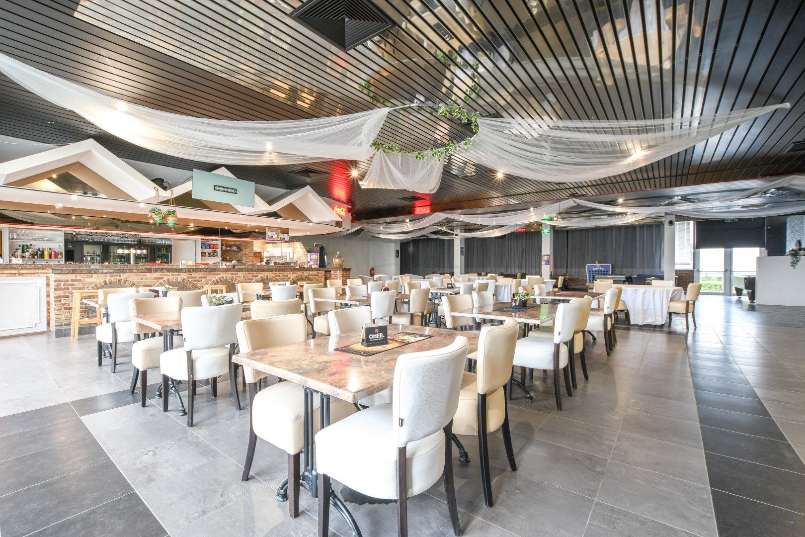 Unieke commerciële vastgoedkans nabij het centrum van De Haan! foto 14