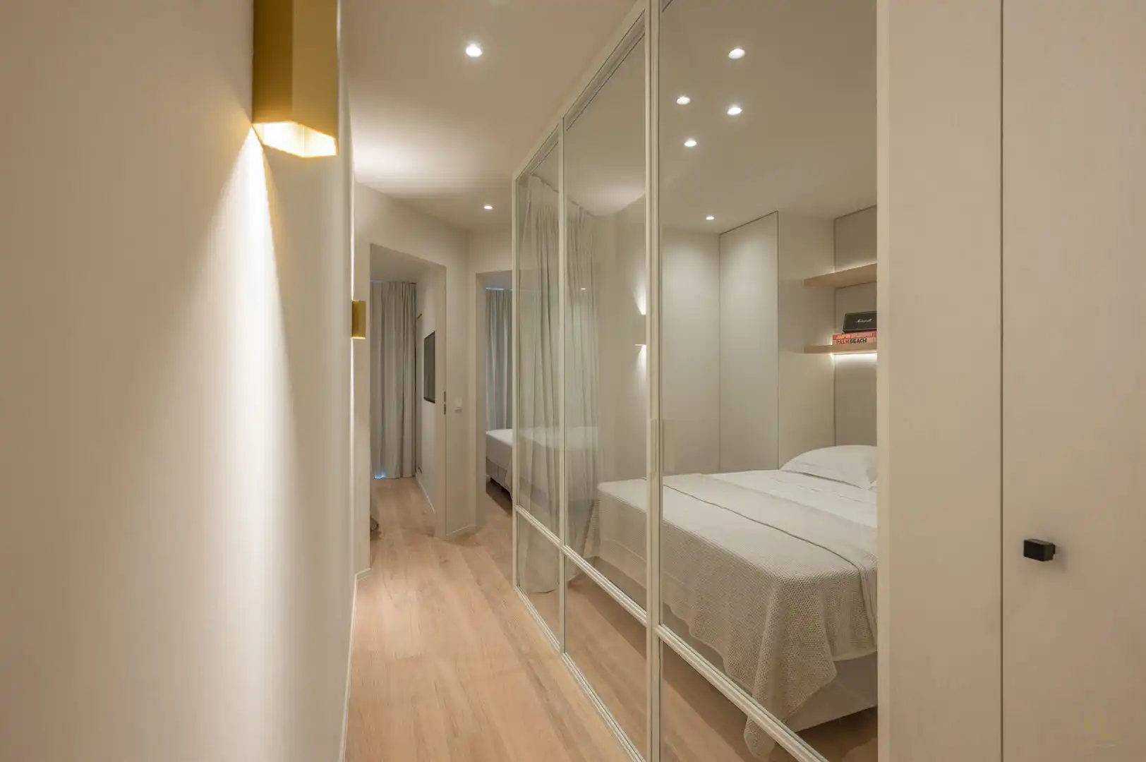 Luxueus gerenoveerd appartement vlakbij de winkels, het strand en de zee. foto 20