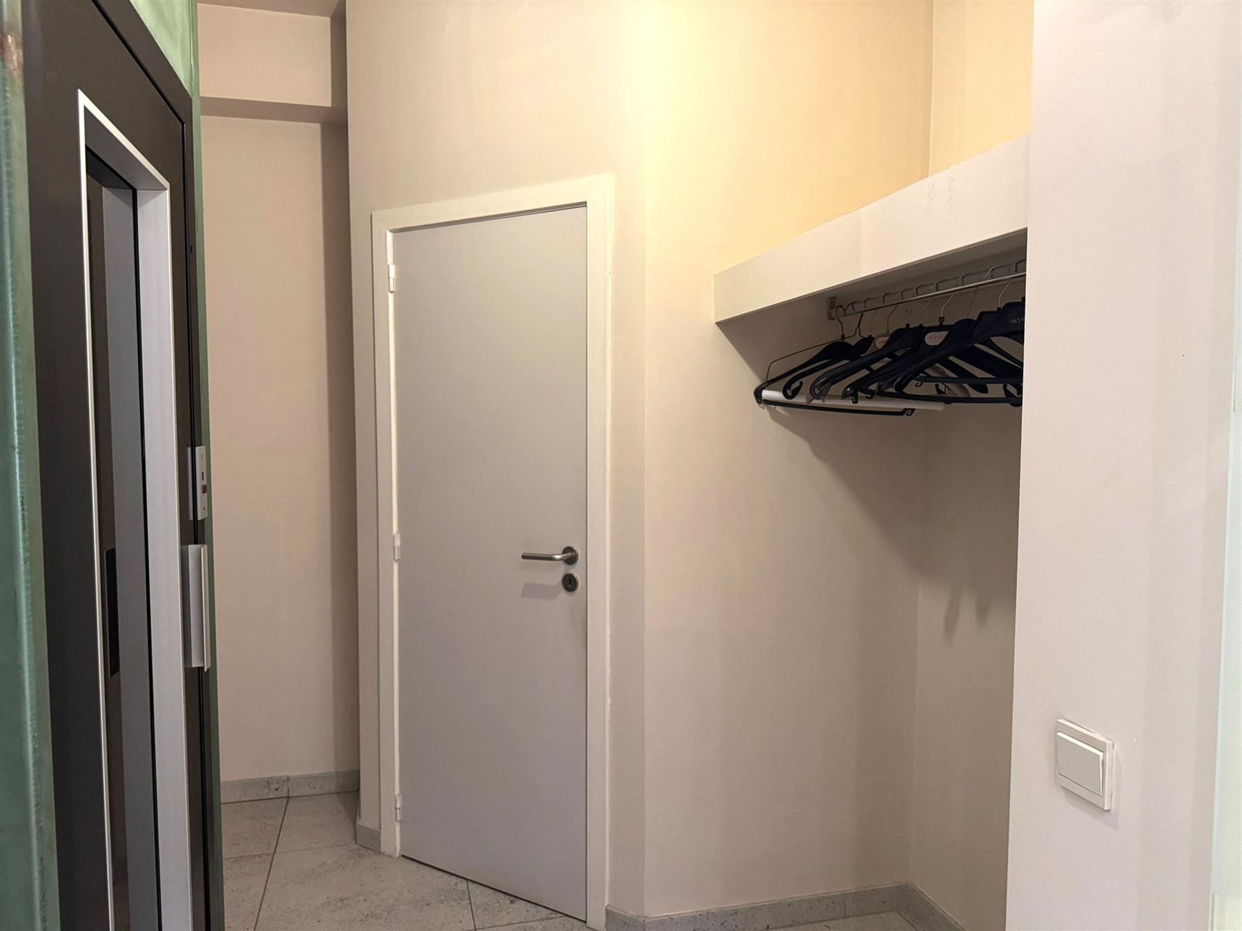 Ruim duplex appartement met 3 slaapkamers foto 5