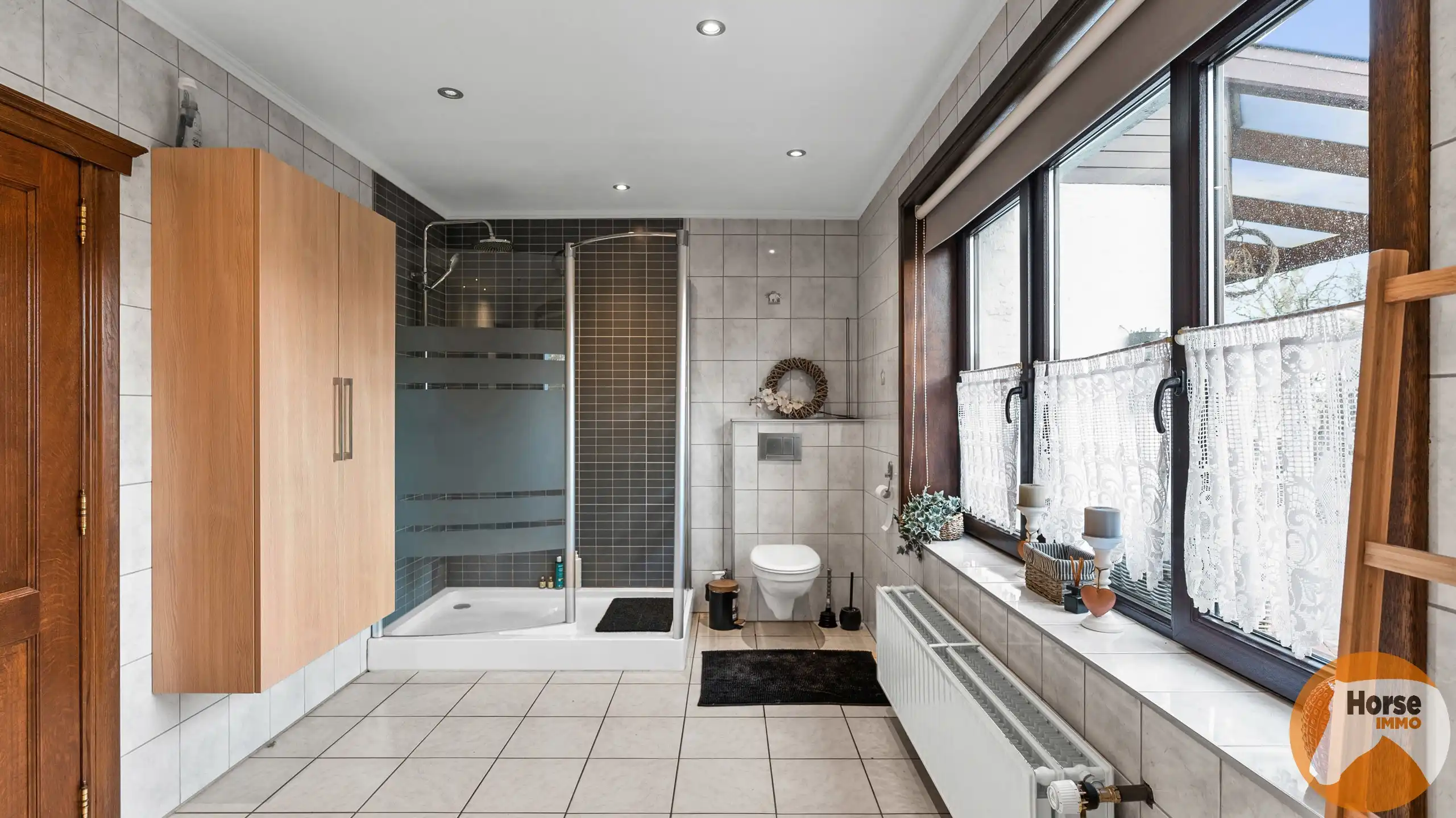 GERAARDSBERGEN - Hoeve met studio foto 16